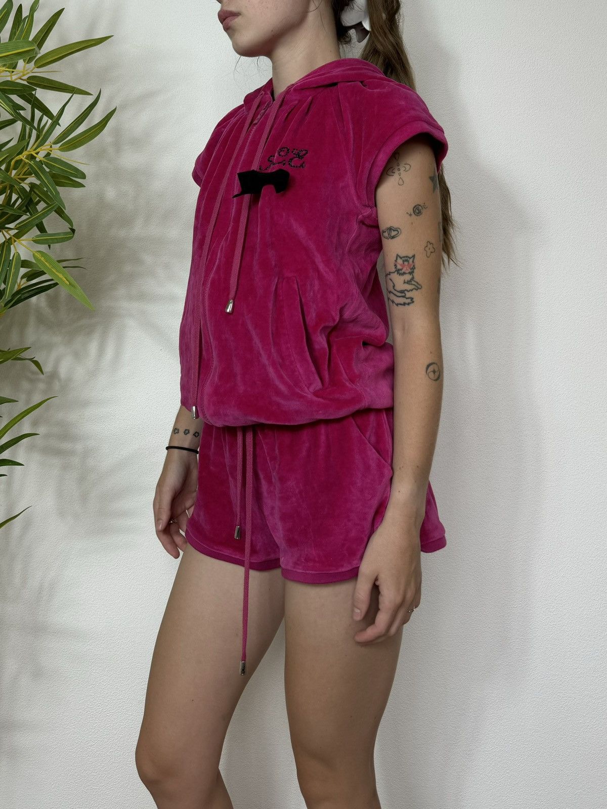 Iceberg VINTAGE ICEBERG VELOUR TRACKSUIT SHORTS/HOODIE Size S / US 4 / IT 40 - 11 Thumbnail