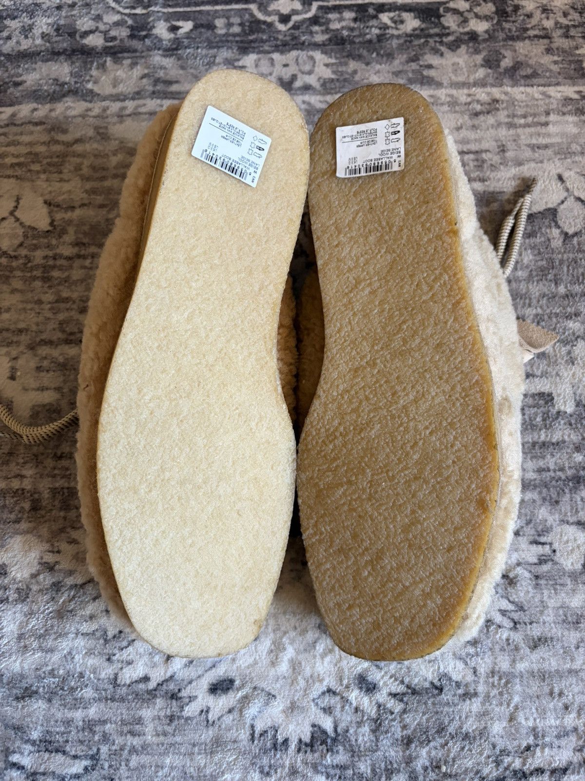 Moncler Clarks x Moncler 1952 Shearling Wallabee Size US 9 / EU 42 - 5 Thumbnail