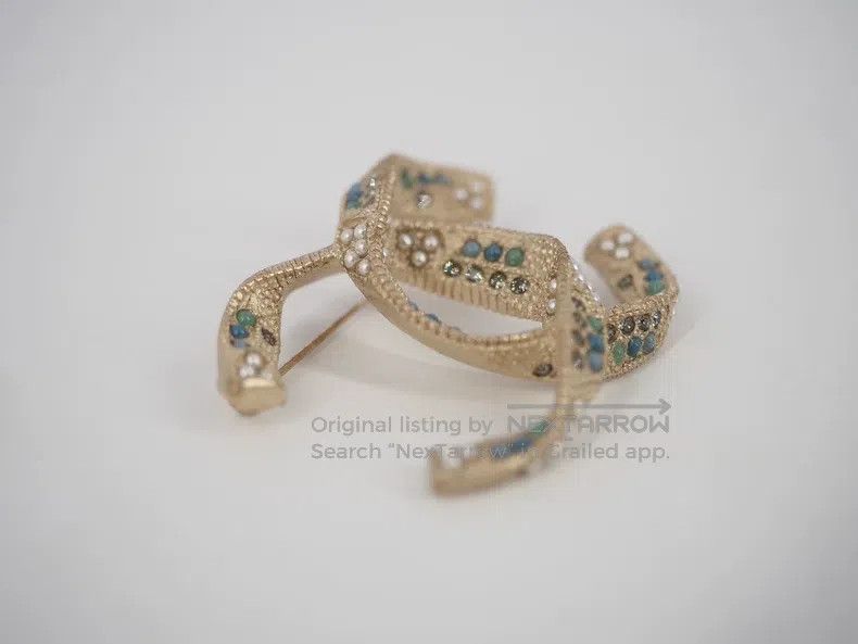 Chanel Chanel Brooch Size ONE SIZE - 3 Thumbnail