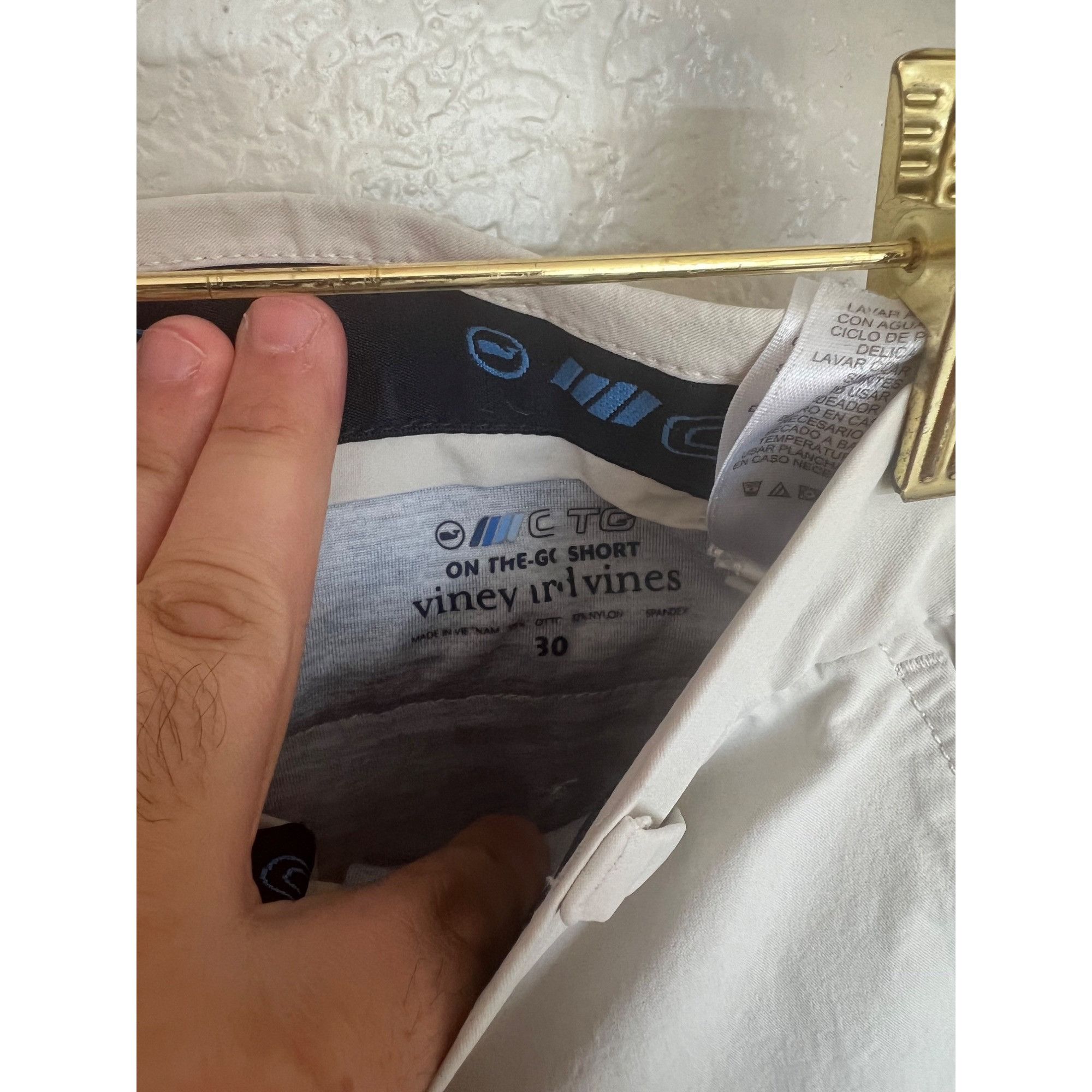 Vineyard Vines Vineyard Vines Mens OTG Performance Shorts - Size 30 Size US 30 / EU 46 - 3 Thumbnail