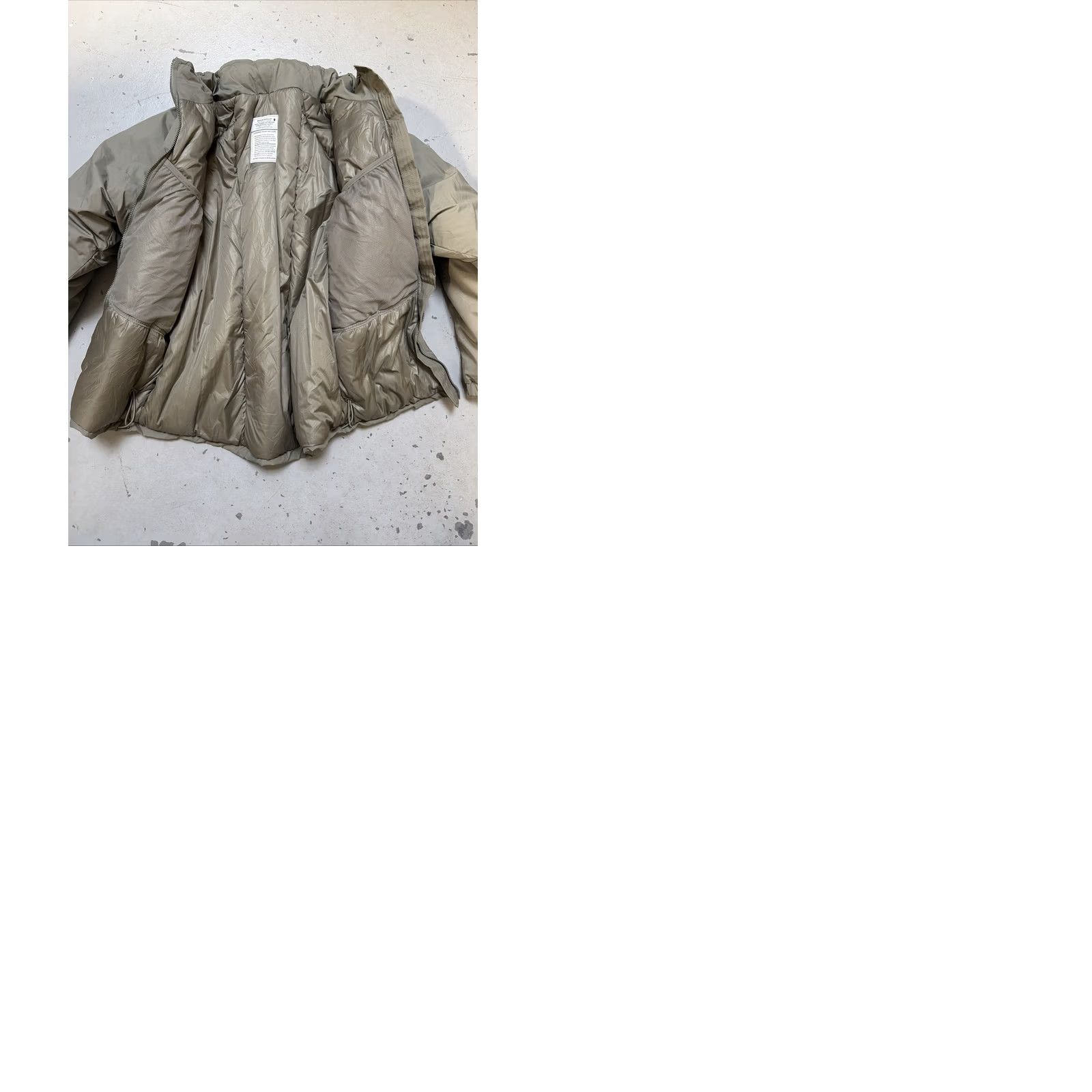 Vintage Tennier Navy Gray Military Extreme Cold Weather Parka Jacket ECWCS Level 7 Gen III M REG USA Unisex Adults M Parka Insulated Jacket Size US M / EU 48-50 / 2 - 9 Thumbnail