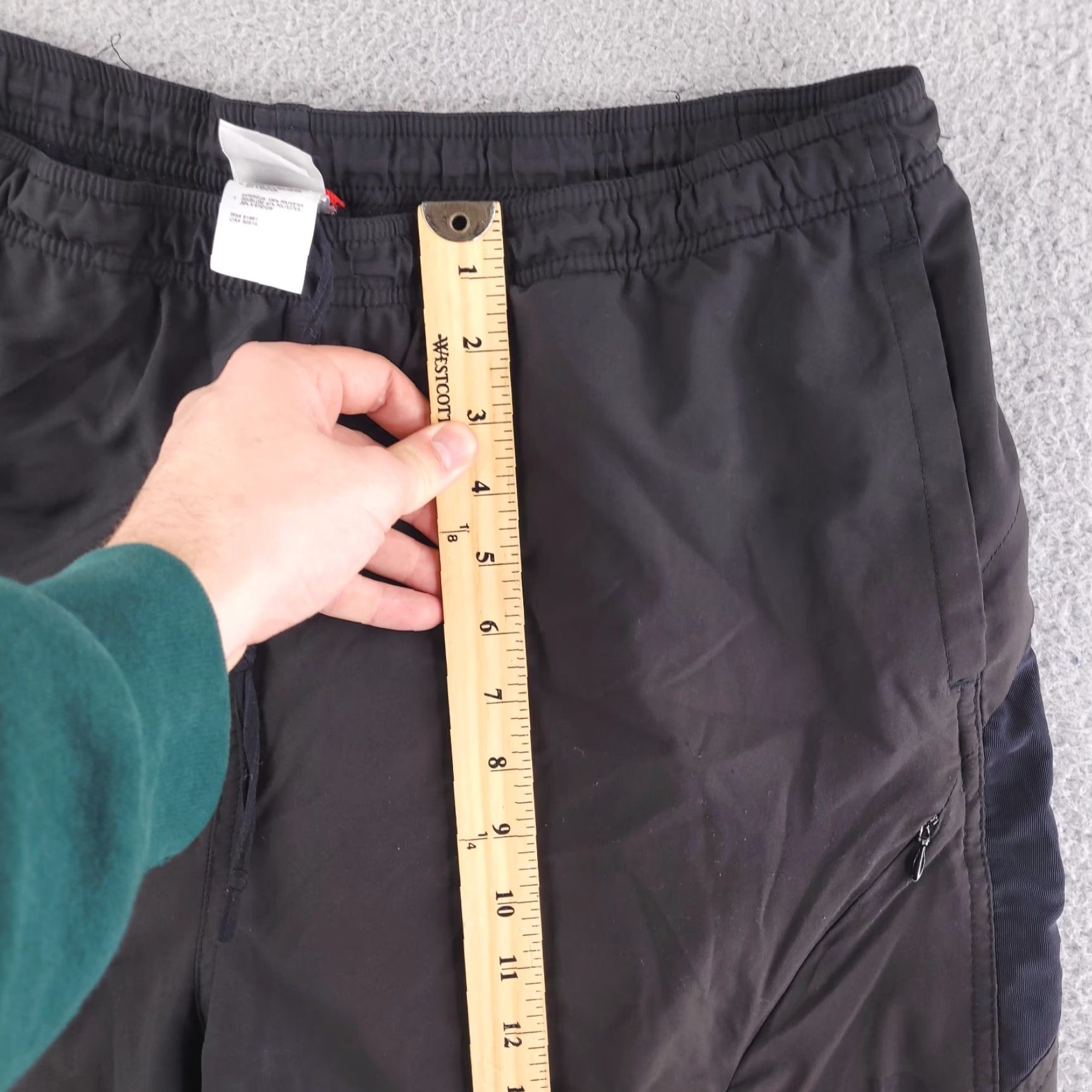 The North Face The North Face Shorts Mens XL Black Distressed Outdoor Cargo Grunge Hike Run Size US 36 / EU 52 - 5 Thumbnail