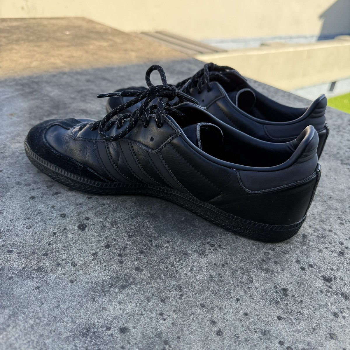 Adidas × Pharrell Adidas X Pharrell Samba Black Sneakers Size US 10.5 / EU 43-44 - 2 Thumbnail