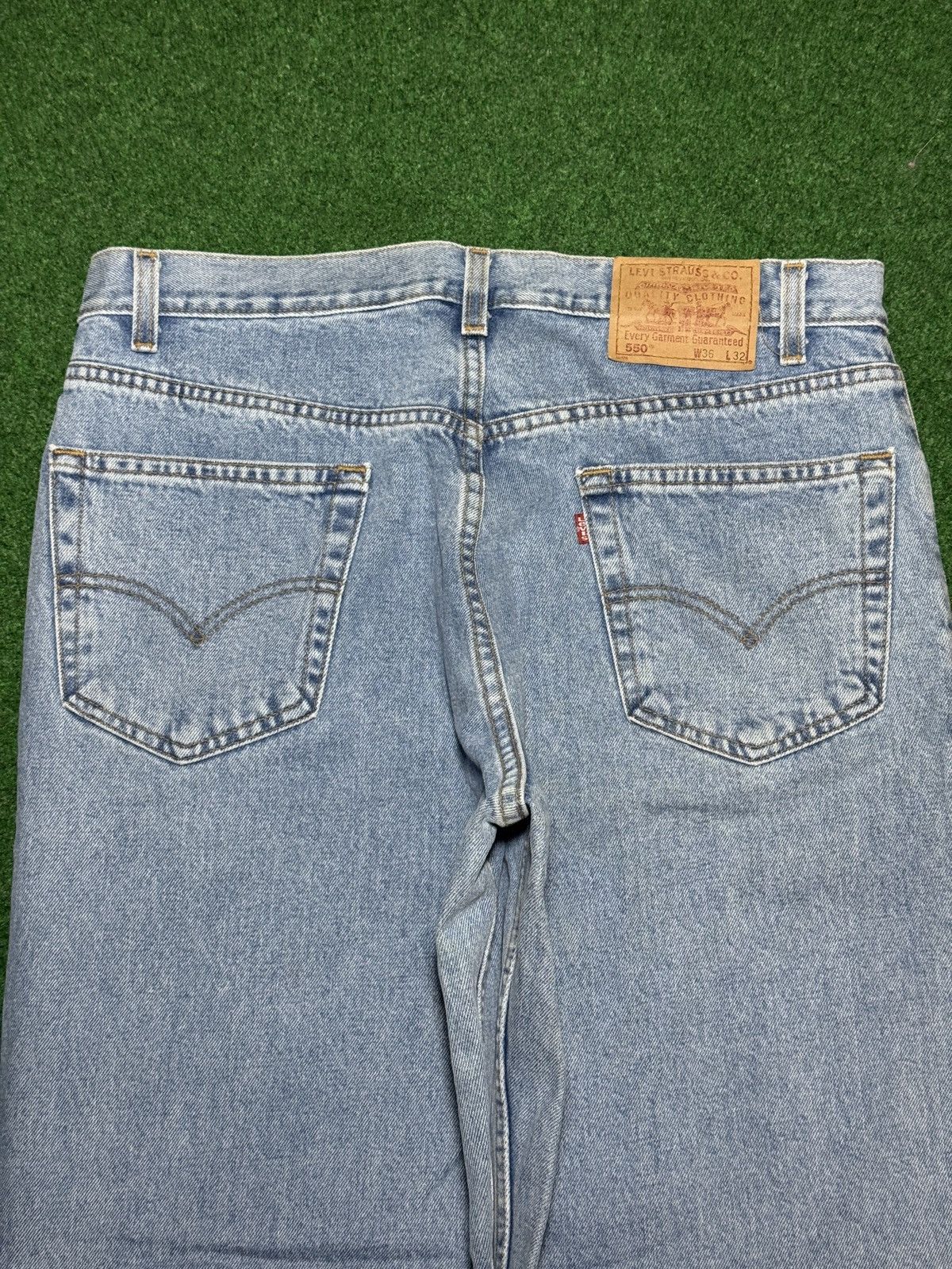 Levi's Vintage Clothing Vintage Levi’s 550 Relaxed Wide Leg Light Wash Grunge Jeans Size US 36 / EU 52 - 2 Thumbnail