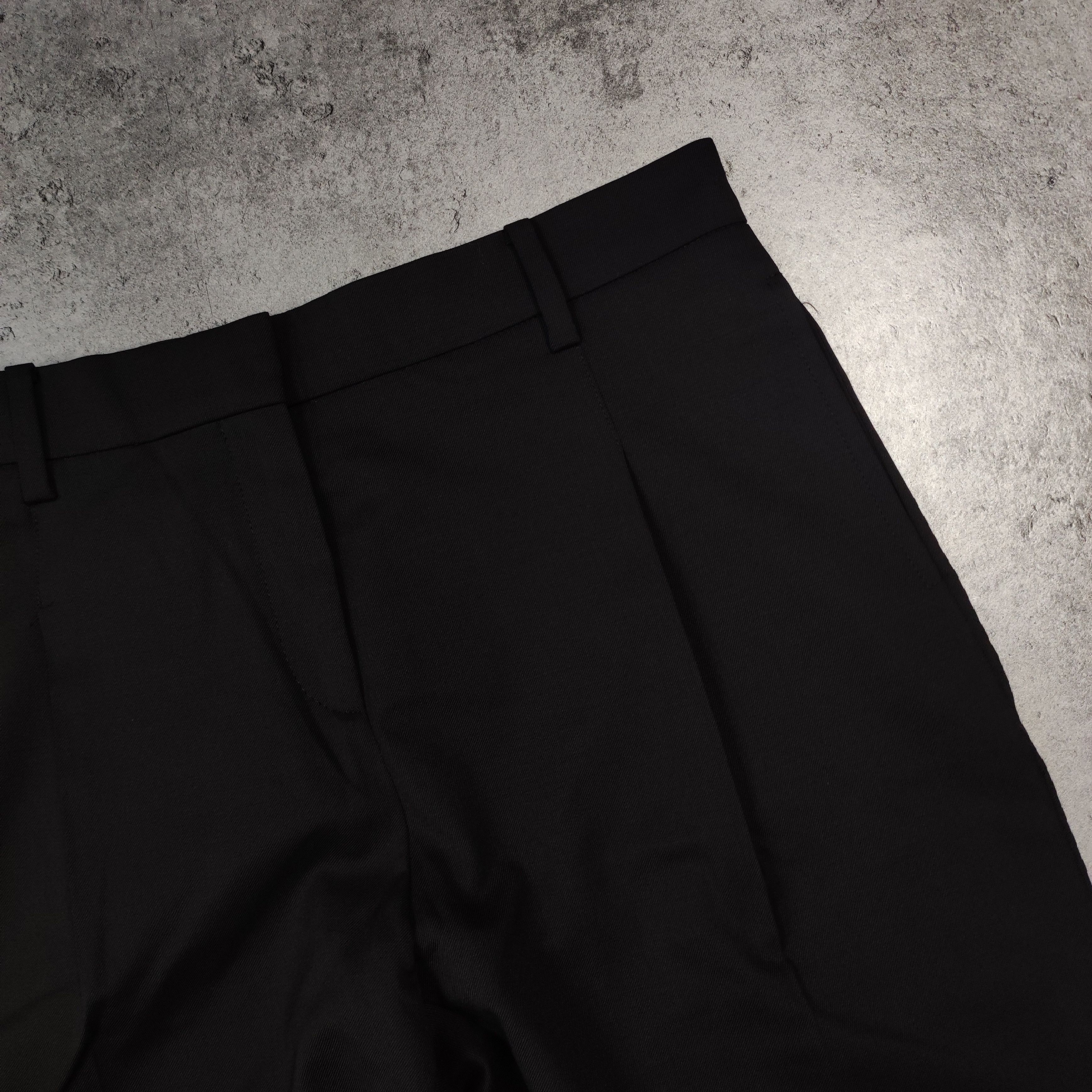 Valentino Luxury Valentino Garavani Black Classic Slim Cropped Pants Size US 30 / EU 46 - 3 Thumbnail