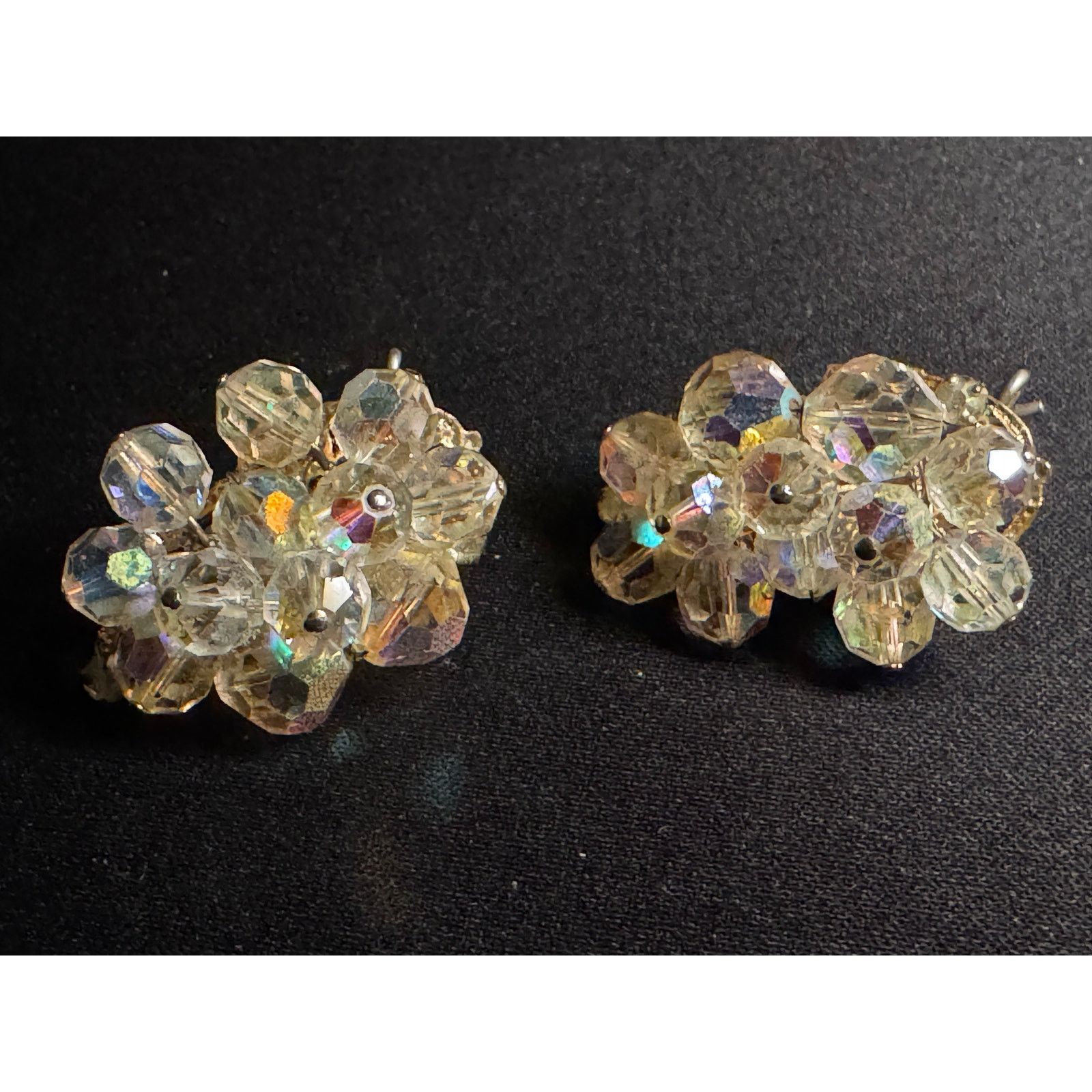 Other Vintage AB Glass Signed R Earrings Pierced Size ONE SIZE - 1 Thumbnail