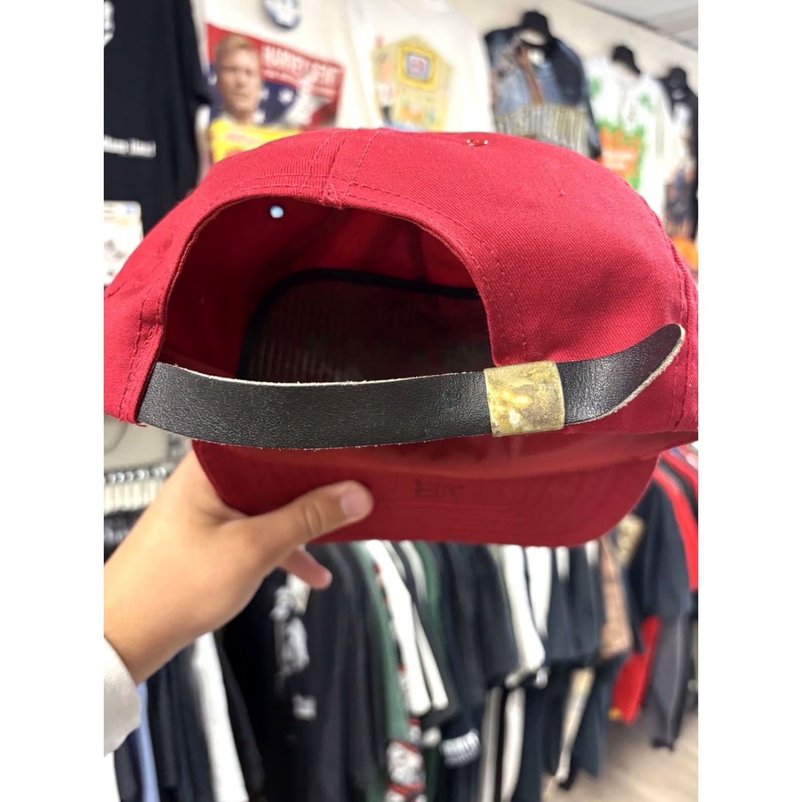 Disney VINTAGE Disney MGM STUDIOS TRUCKER HAT RED/MAROON GOLD EMBROIDERED USA MADE One Size Adult Unisex Size ONE SIZE - 6 Thumbnail