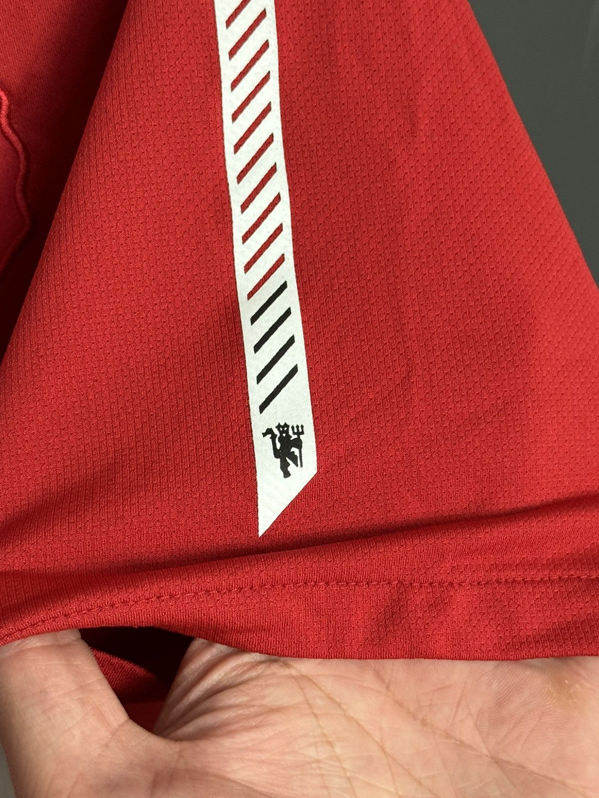 Nike Manchester United 10/11 Home Football Jersey T-Shirt Size US S / EU 44-46 / 1 - 5 Thumbnail