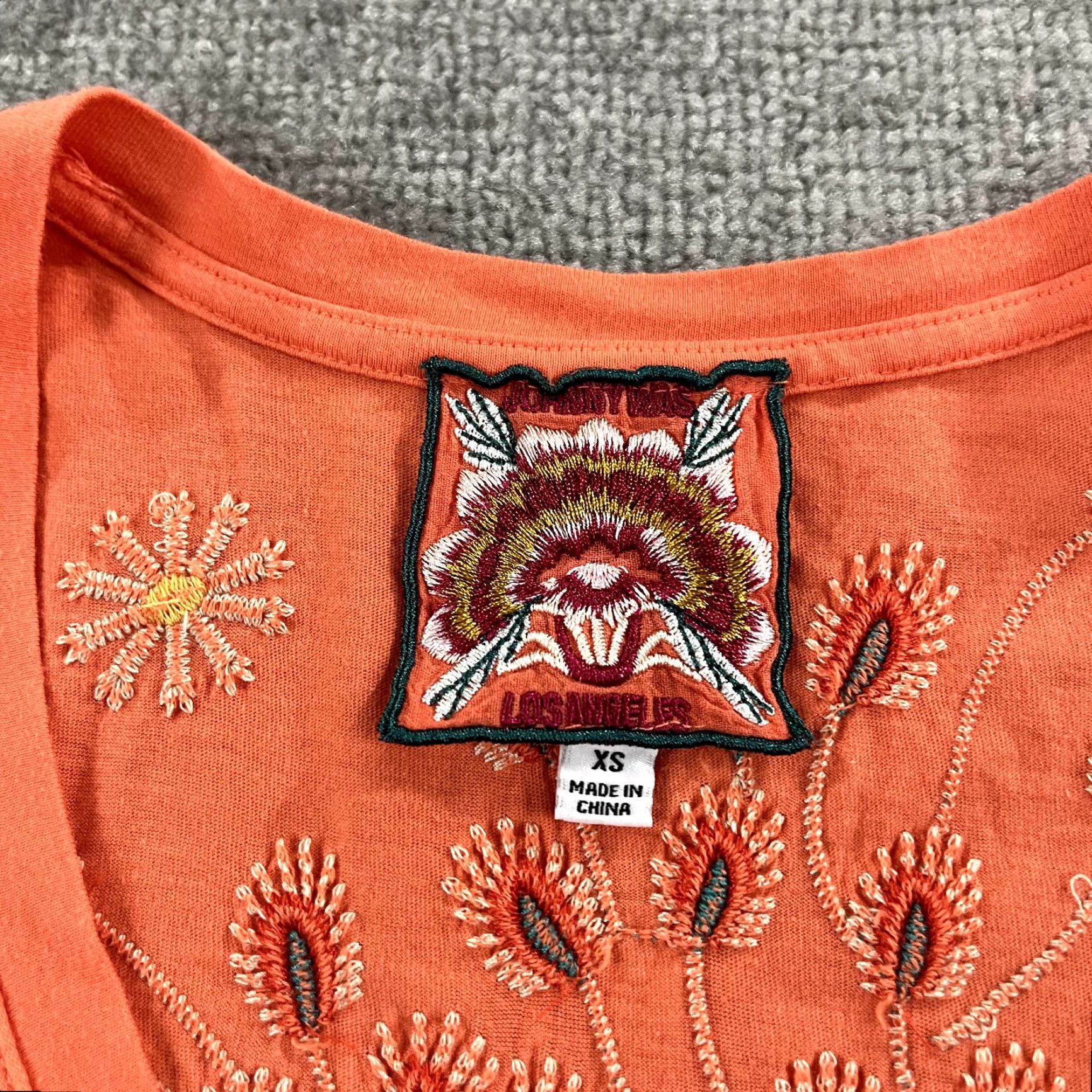 Johnny Was Johnny Was Womens XS Orange Grace Floral Embroidered Blouse V-Neck Flutter Top Size XS / US 0-2 / IT 36-38 - 3 Thumbnail