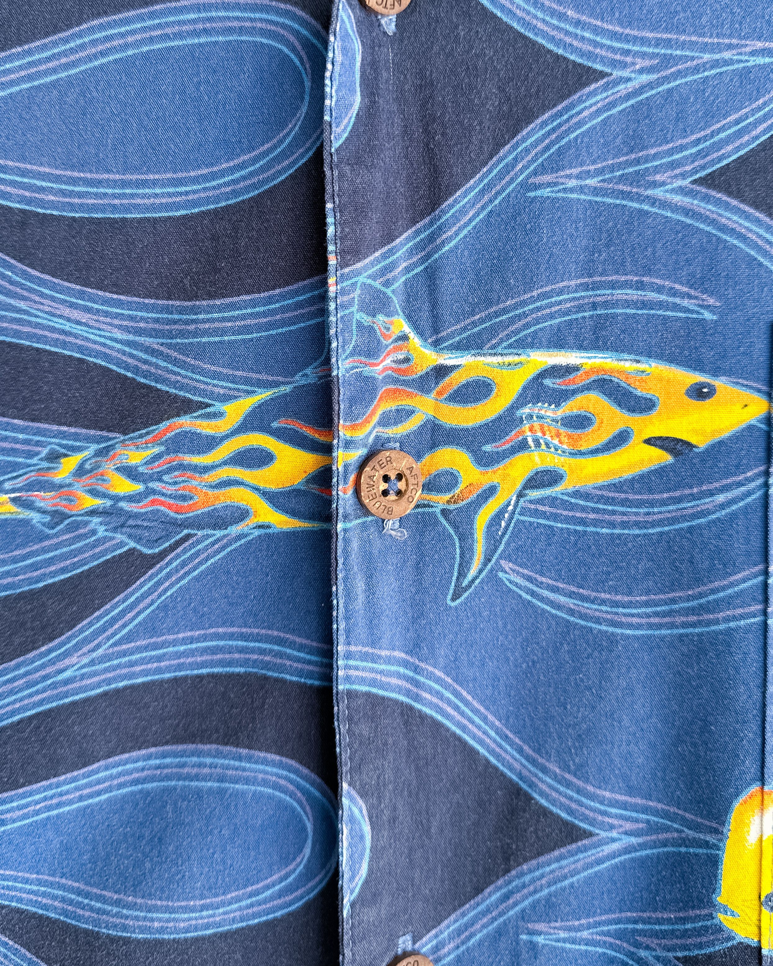 Vintage Vintage 2000s AFTCO Bluewater Hawaiian Shirt Y2K Flames XL Size US XL / EU 56 / 4 - 4 Thumbnail