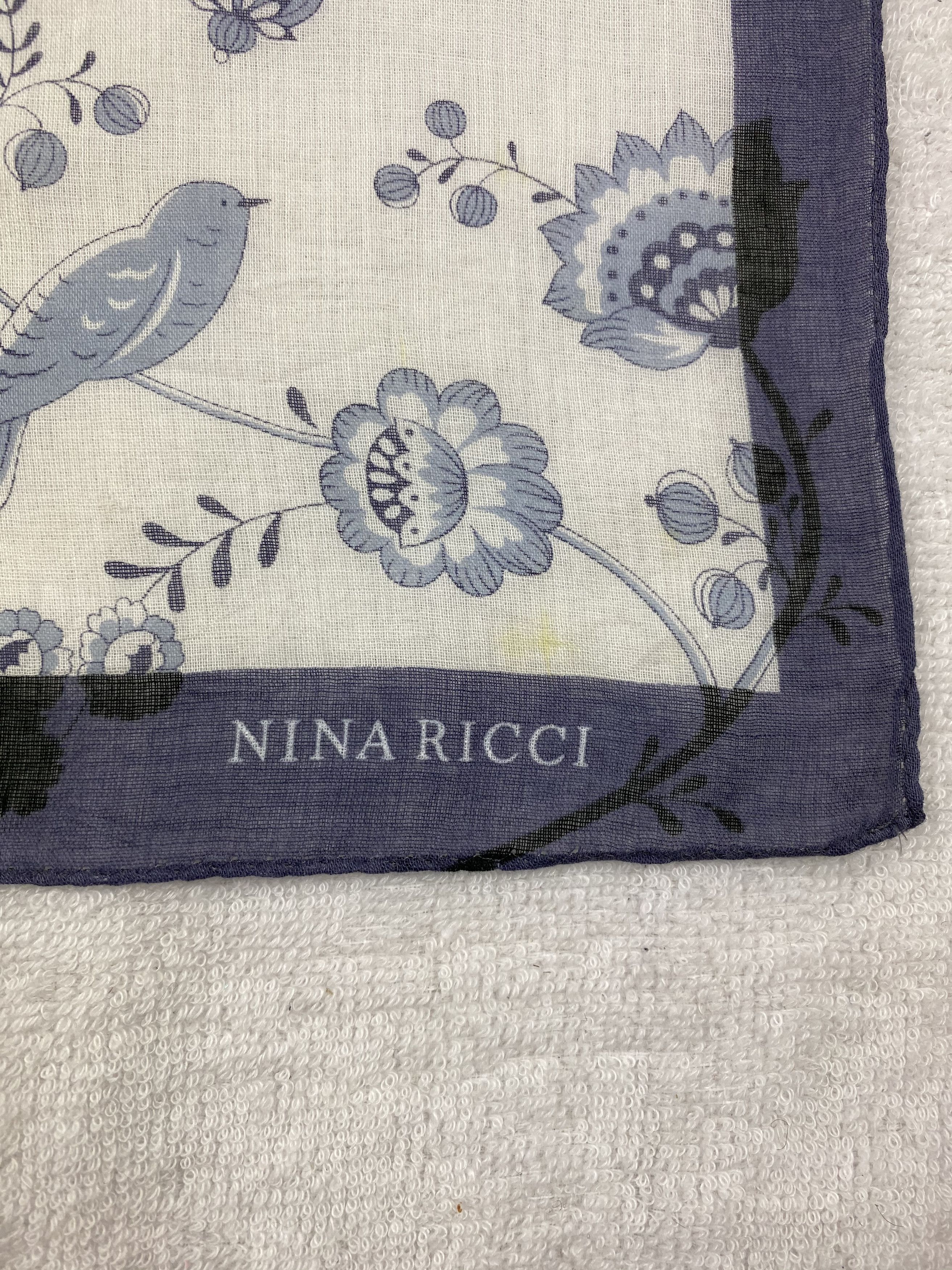 Nina Ricci Nina Ricci Handkerchief / Bandana / Neckerchief Size ONE SIZE - 5 Thumbnail