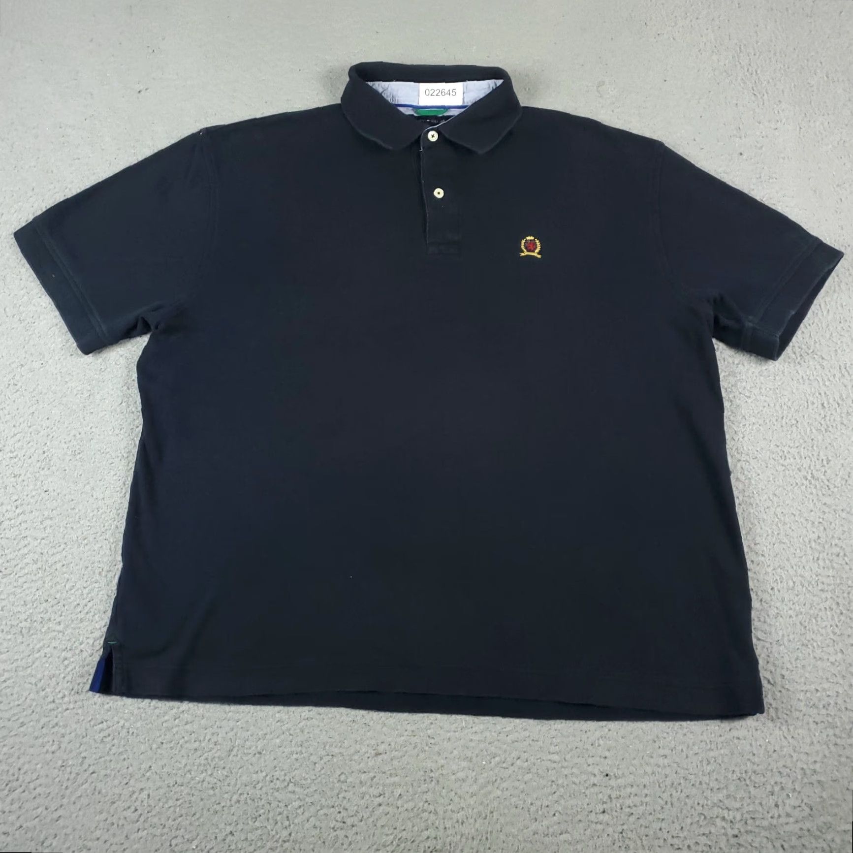 Tommy Hilfiger VINTAGE Tommy Hilfiger Polo Shirt Mens Large Navy Blue Short Sleeve Shirt L Blue logo, Classic, Preppy Mens Size US L / EU 52-54 / 3 - 3 Thumbnail