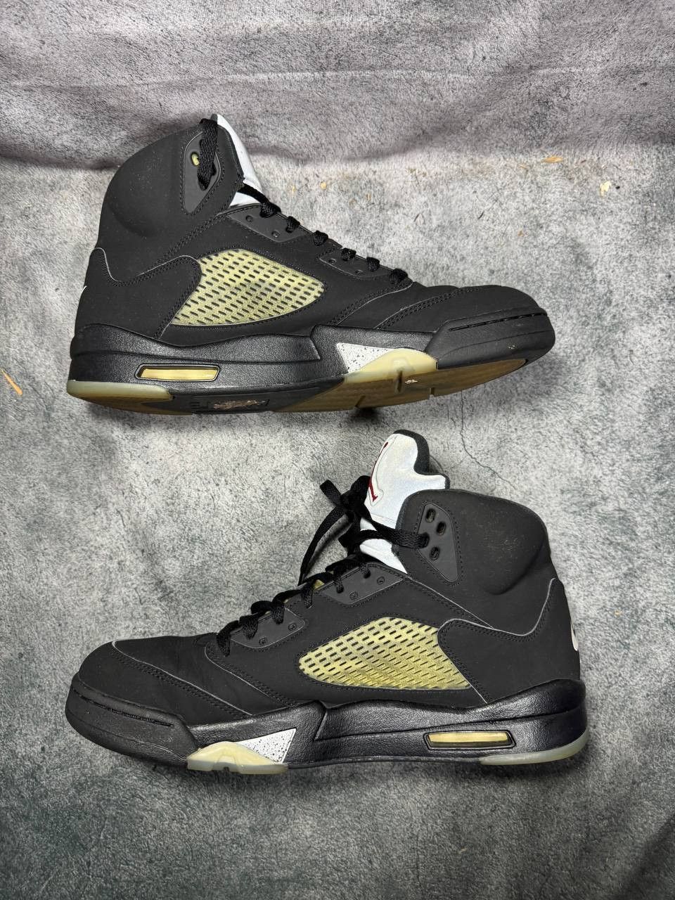 Jordan Brand Size 13 | Jordan 5 Metallic No Box | Pre-Owned Size US 13 / EU 46 - 8 Thumbnail