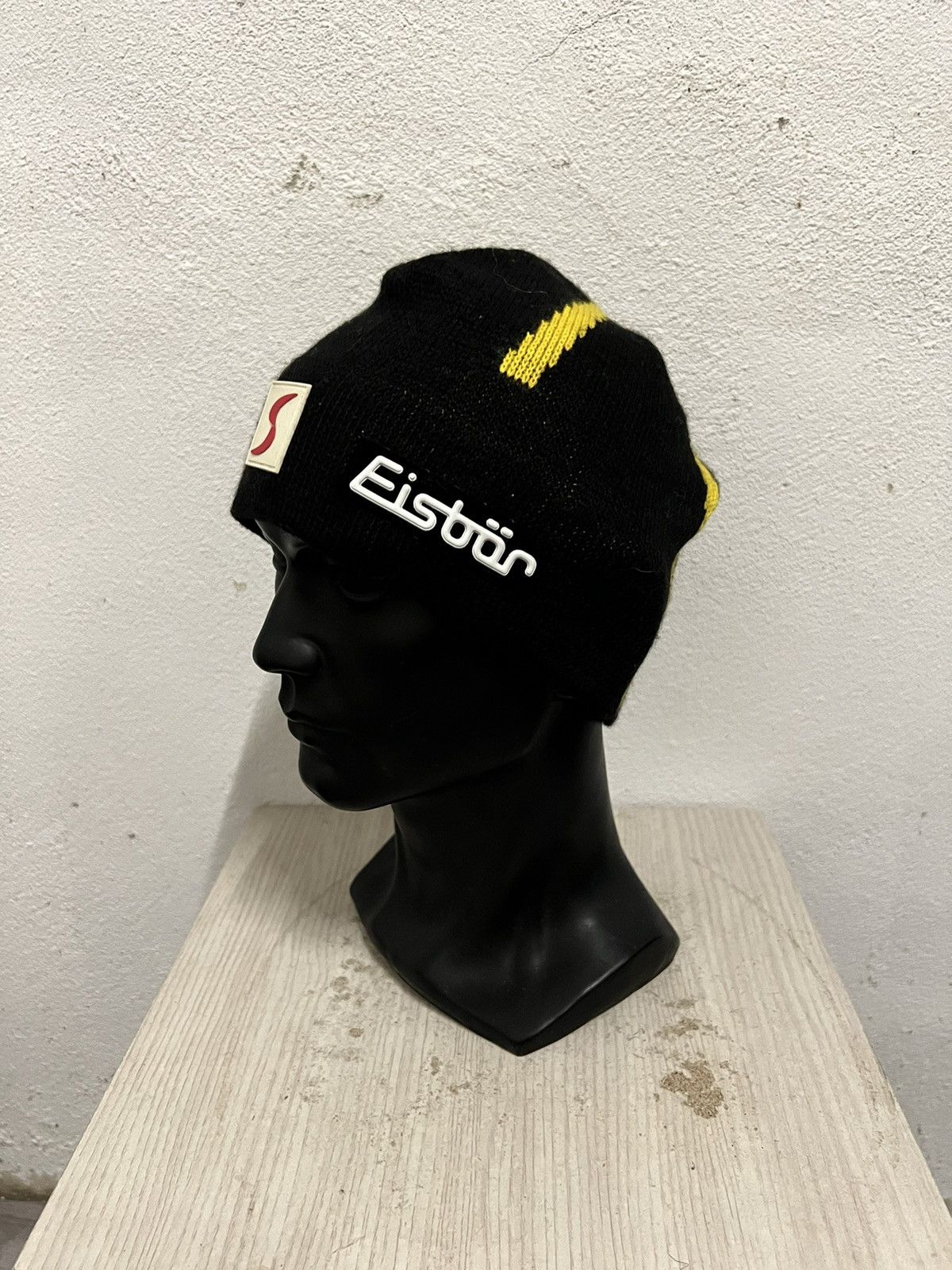 Vintage Vintage Eistor Small Logo Beanie Hat Size ONE SIZE - 3 Thumbnail