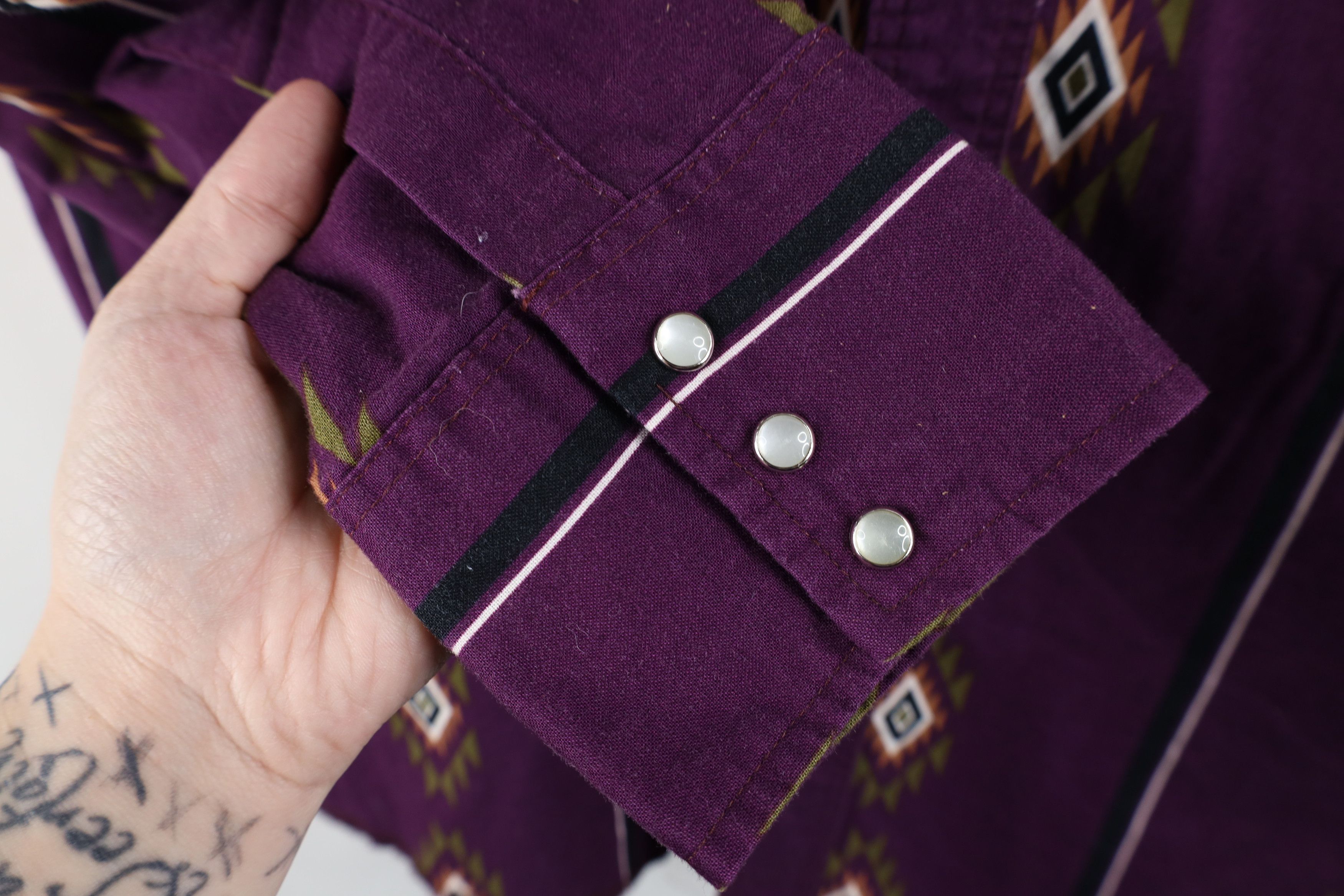 Vintage × Wrangler Vintage 90s Wrangler Southwestern Cowboy Rodeo Button Shirt Size US XL / EU 56 / 4 - 6 Thumbnail