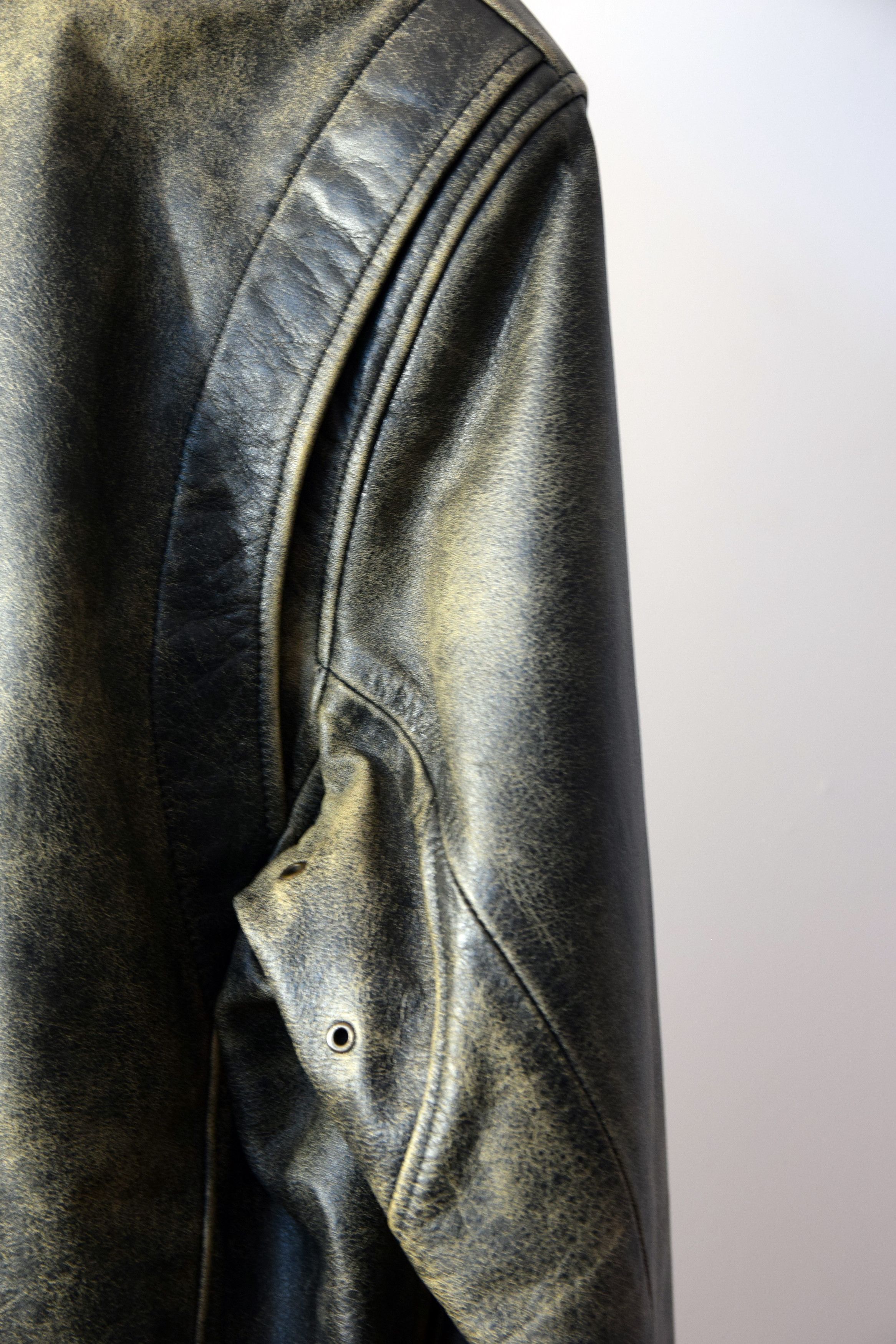 Planet Hollywood × Vintage Vintage 90s Hollywood Newspaper Leather Jacket Galliano Size US L / EU 52-54 / 3 - 7 Thumbnail