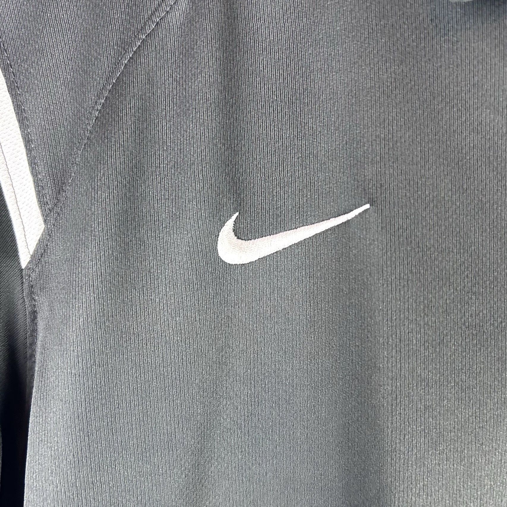 Nike Nike Golf Polo Shirt Mens L Gray White Swoosh 658085-061 Dri-Fit Team Gameday Training Short Sleeve Regular Shirt Polo Size US L / EU 52-54 / 3 - 5 Thumbnail