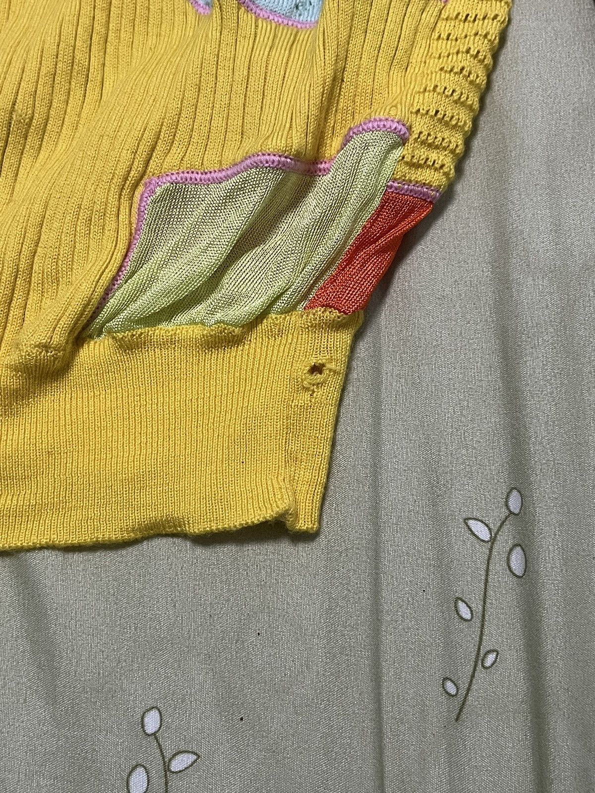 Moschino Moschino SS16 Patchwork Sweater/Jumper Size M / US 6-8 / IT 42-44 - 10 Thumbnail