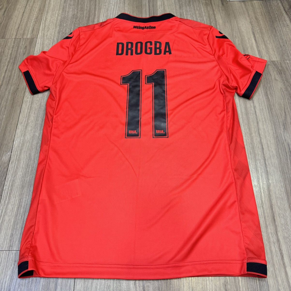 Macron Phoenix Rising 2018 home shirt #11 Drogba Size US M / EU 48-50 / 2 - 2 Thumbnail