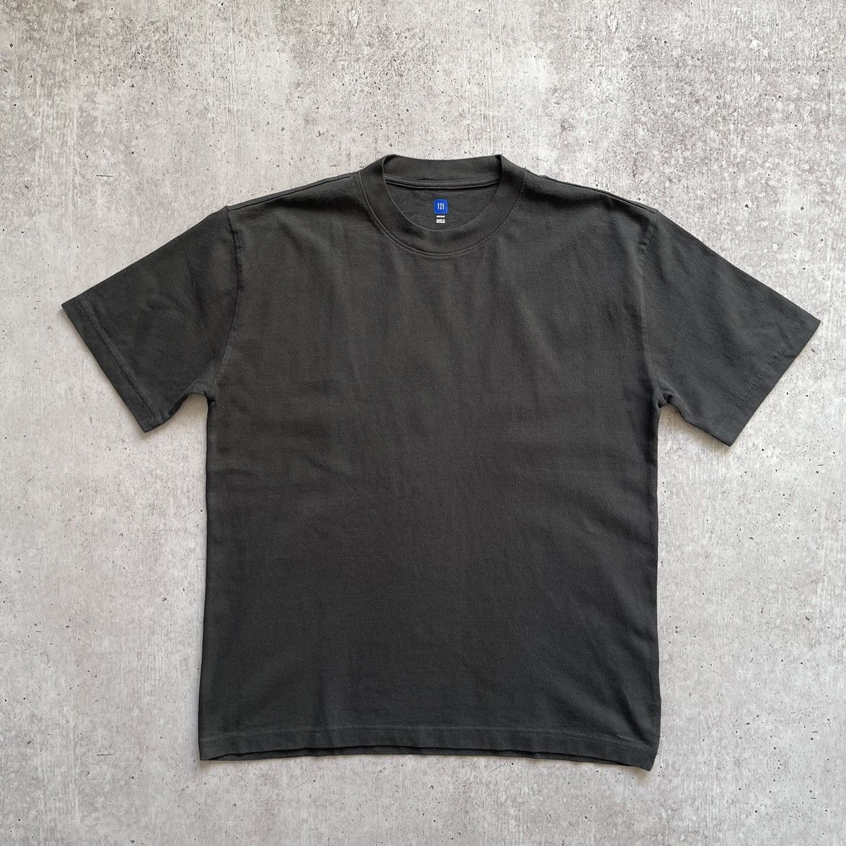 Gap YZY t-shirt size M Yeezy Kanye West rare