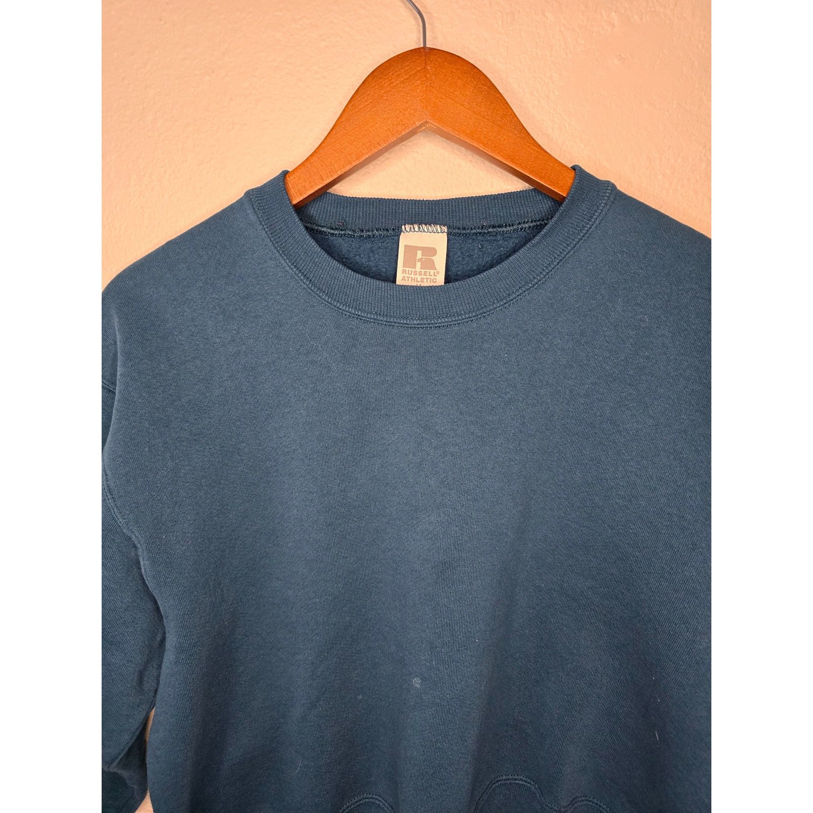Russell Athletic × Vintage Vintage Blank Sweatshirt Russel Medium Blue Sweater 1990s Size US M / EU 48-50 / 2 - 7 Thumbnail