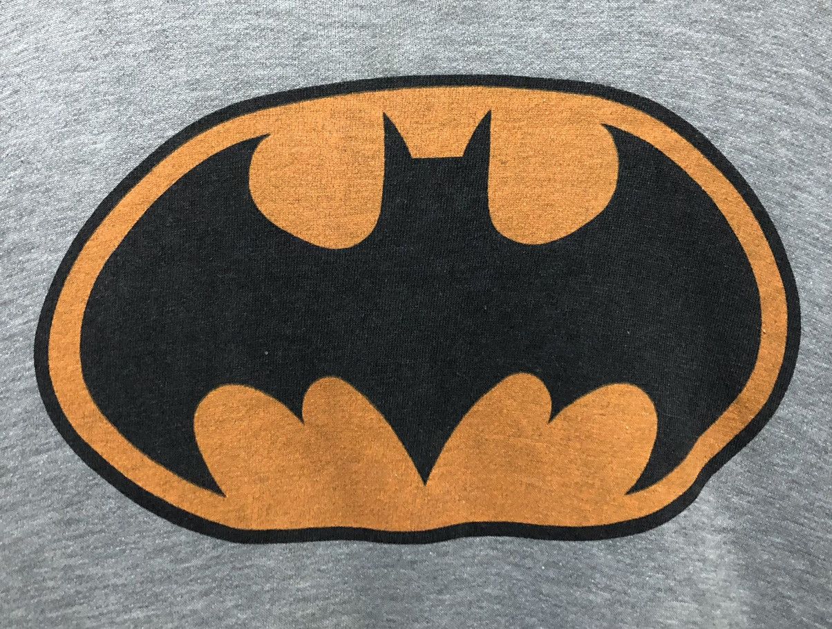 Vintage Vintage Batman Big Logo Sweatshirt Size US L / EU 52-54 / 3 - 3 Thumbnail