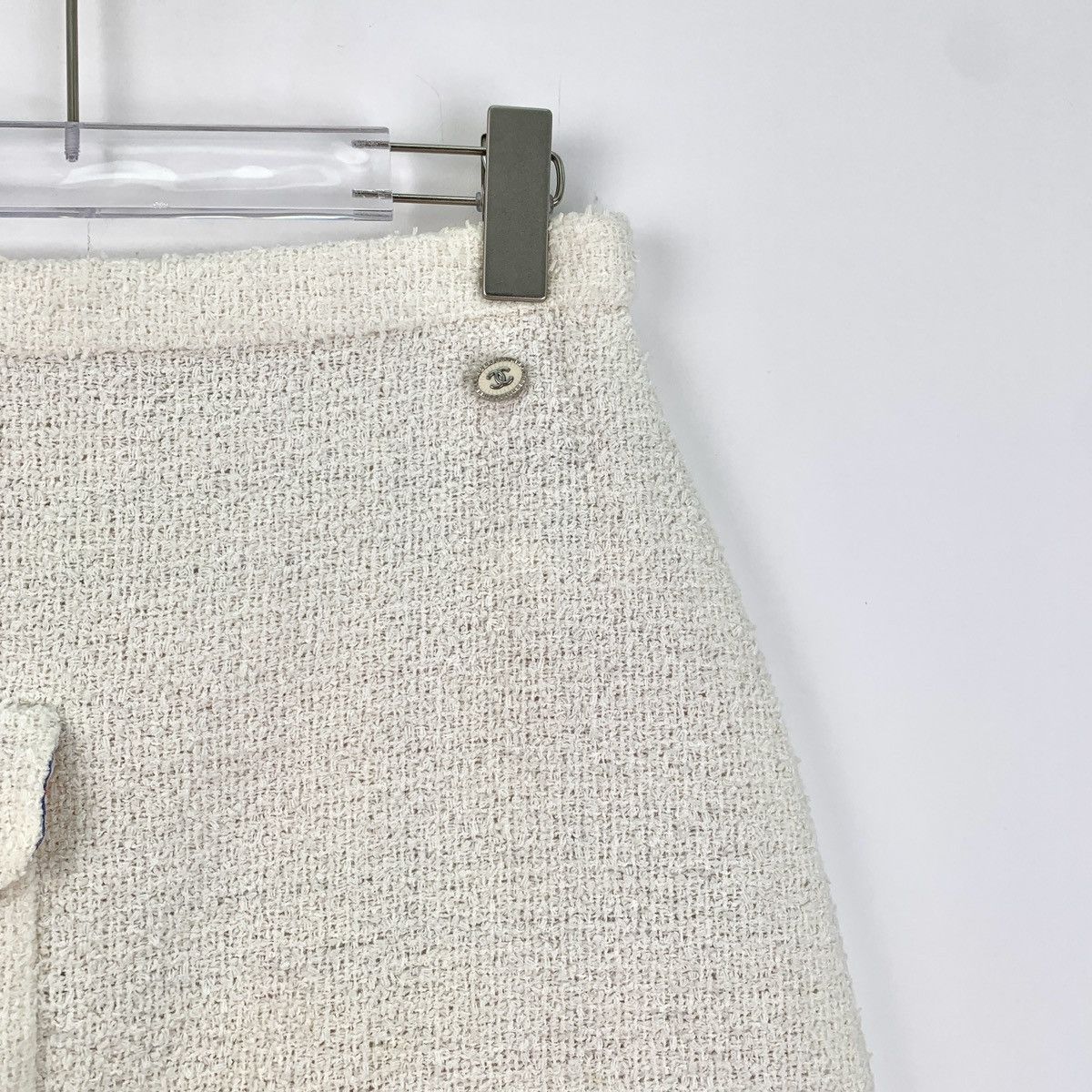 Chanel Chanel Off-white Woven A-line Skirt with Pockets K26WX Size 25" / US 0 / IT 36 - 3 Thumbnail