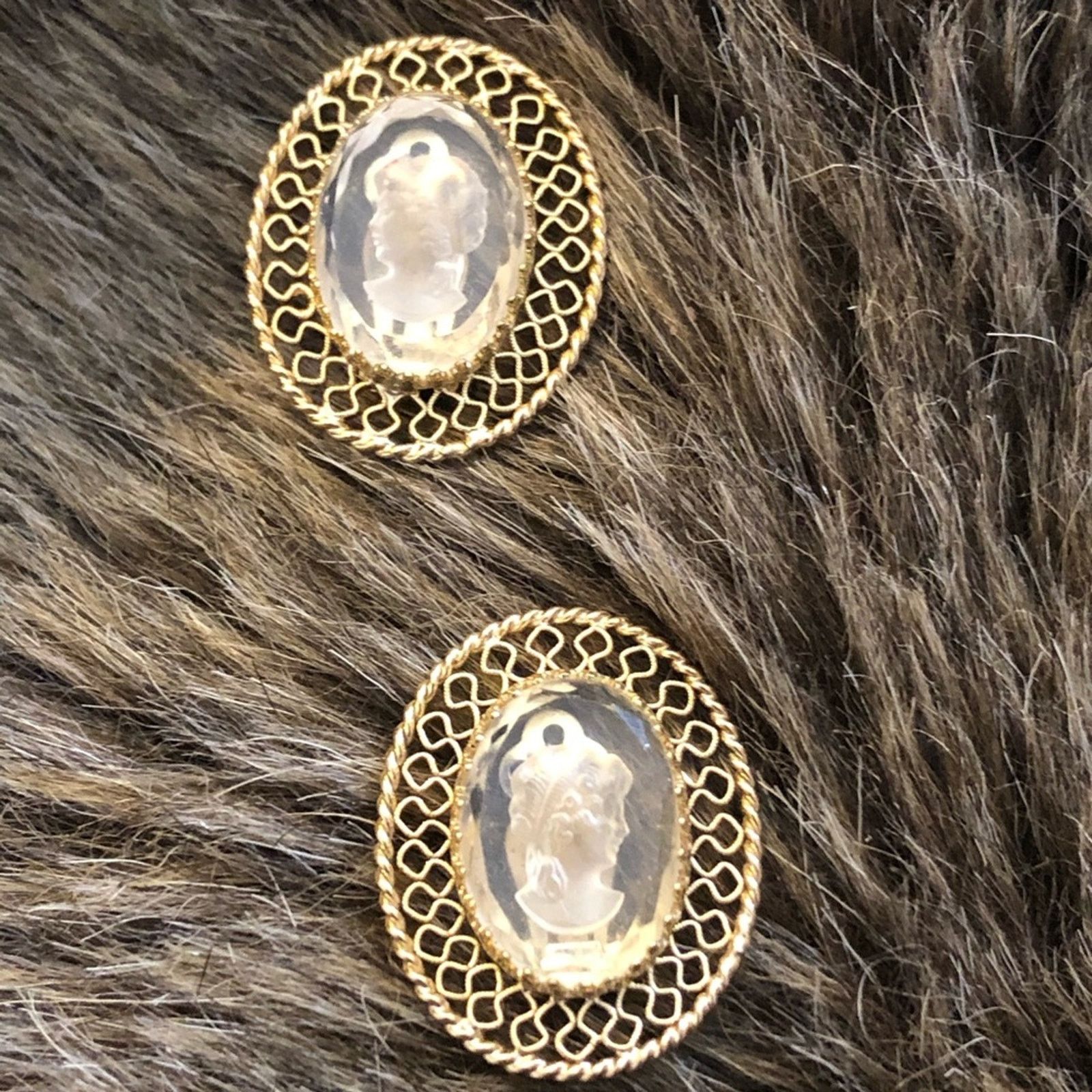 Vintage Mid century Whiting and Davis intaglio cameo set Size ONE SIZE - 8 Thumbnail