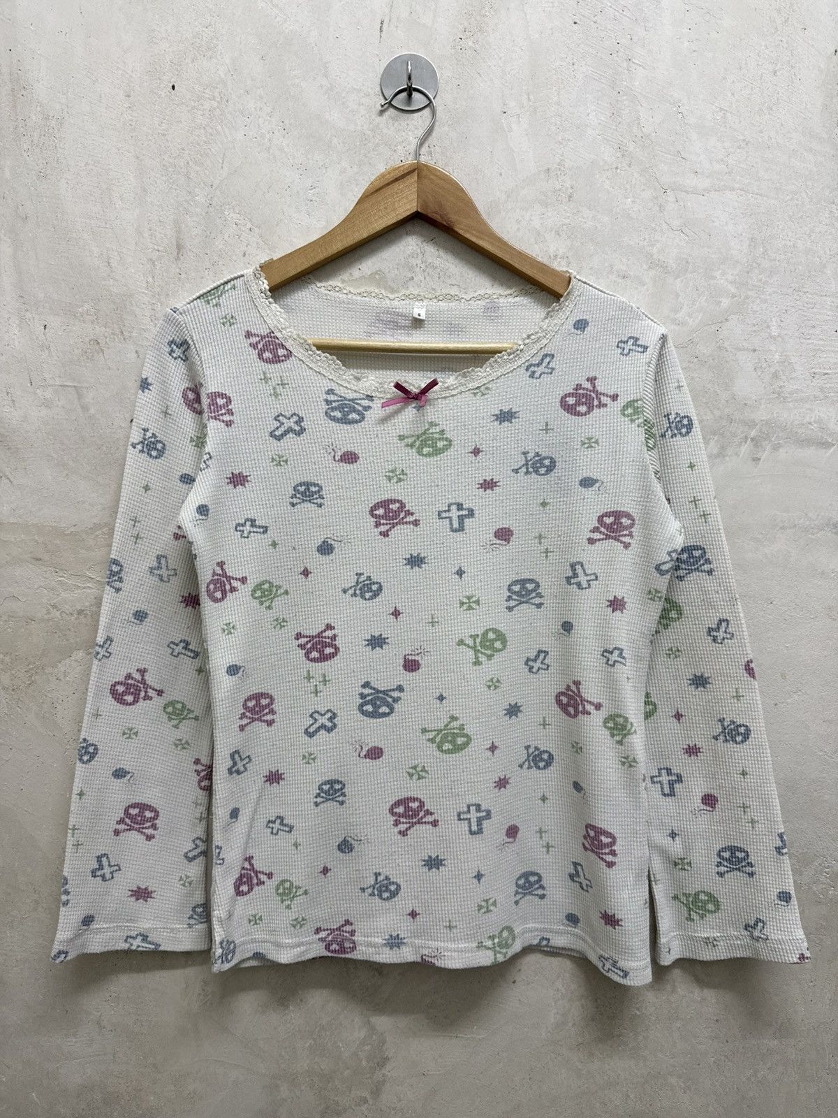 Hysteric Glamour Y2K Skull Cross Bones hystericglamour style Waffle Crop Top Size XS / US 0-2 / IT 36-38 - 1 Thumbnail