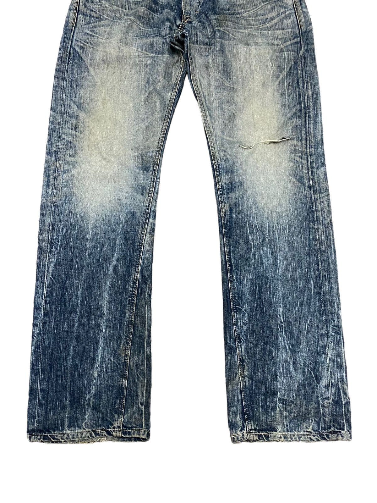 Edwin Vintage Edwin 503 blue trip flare distressed jeans Size US 35 - 5 Thumbnail