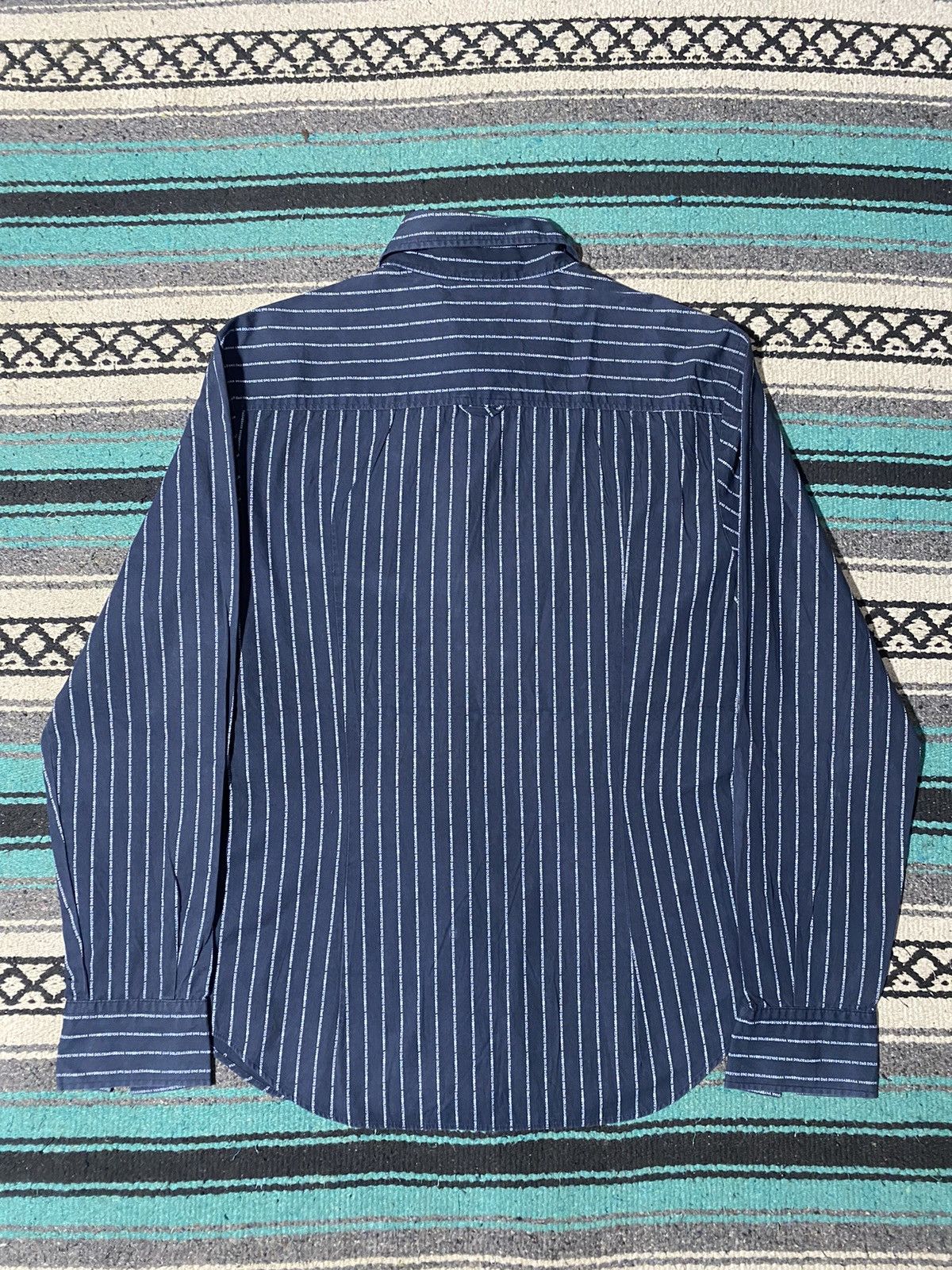 Dolce & Gabbana 2000s Dolce & Gabbana - Monogram Stripped Text Shirt Size US L / EU 52-54 / 3 - 8 Thumbnail