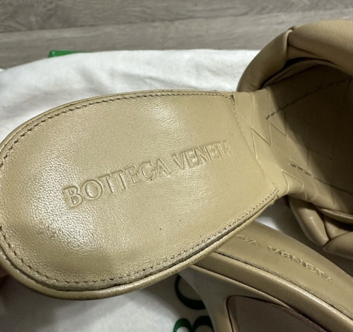Bottega Veneta Bottega Veneta Lido Intrecciato Weave Slide Heels Size US 7 / IT 37 - 9 Thumbnail
