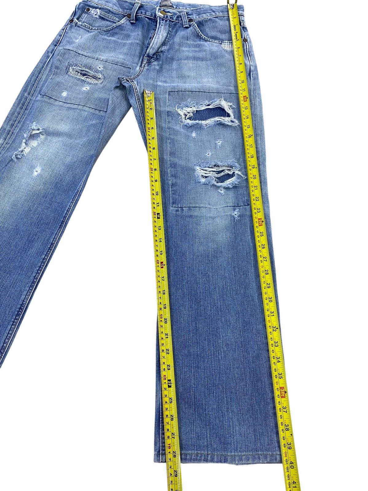 Lee Lee Riders blue denim jeans with a relaxed fix distressed Size US 32 / EU 48 - 8 Thumbnail