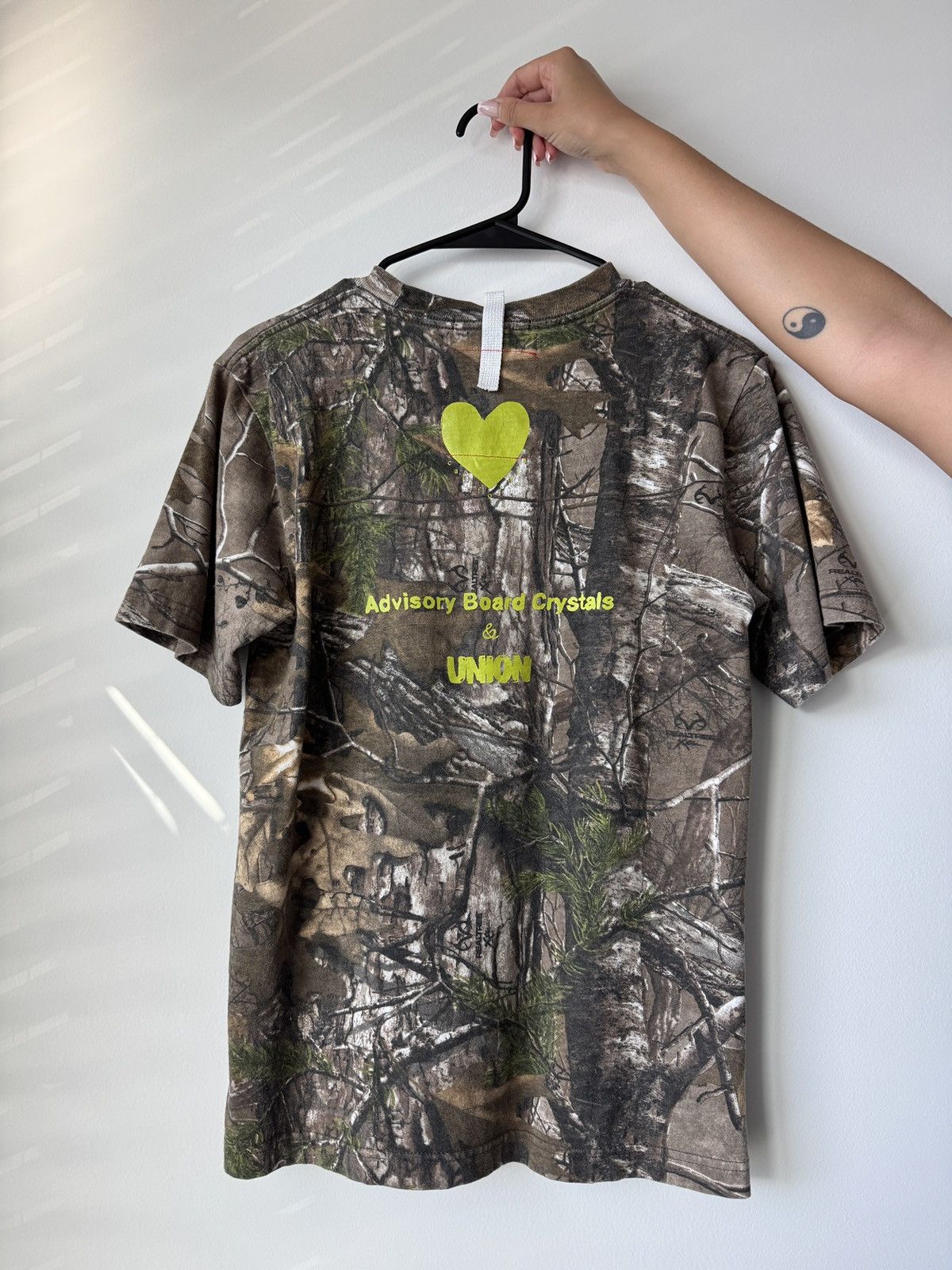 Advisory Board Crystals × Union LA Camo Tshirt Size S / US 4 / IT 40 - 2 Thumbnail
