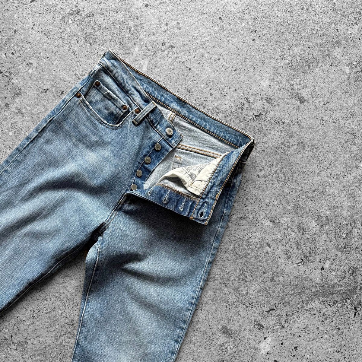 Levi's Levis 501 Womens Light High Waist Straight Leg Mom Jeans Size 28" / US 6 / IT 42 - 5 Thumbnail