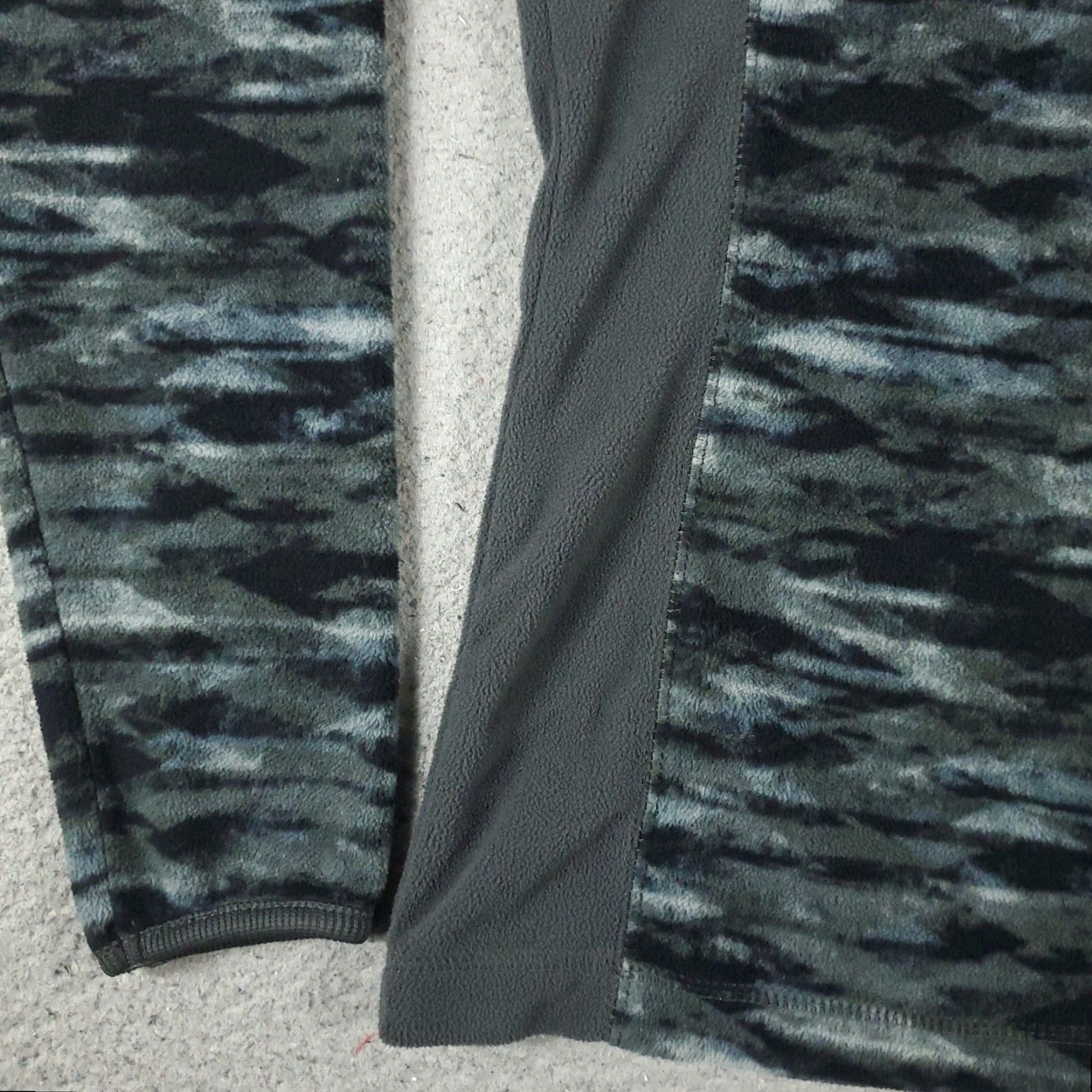 Vintage Columbia Sweater Womens Small Gray Fleece 1/4 Zip Pullover Sweater Size S / US 4 / IT 40 - 3 Thumbnail