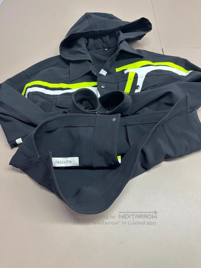 Valentino Valentino jacket Size US M / EU 48-50 / 2 - 6 Thumbnail