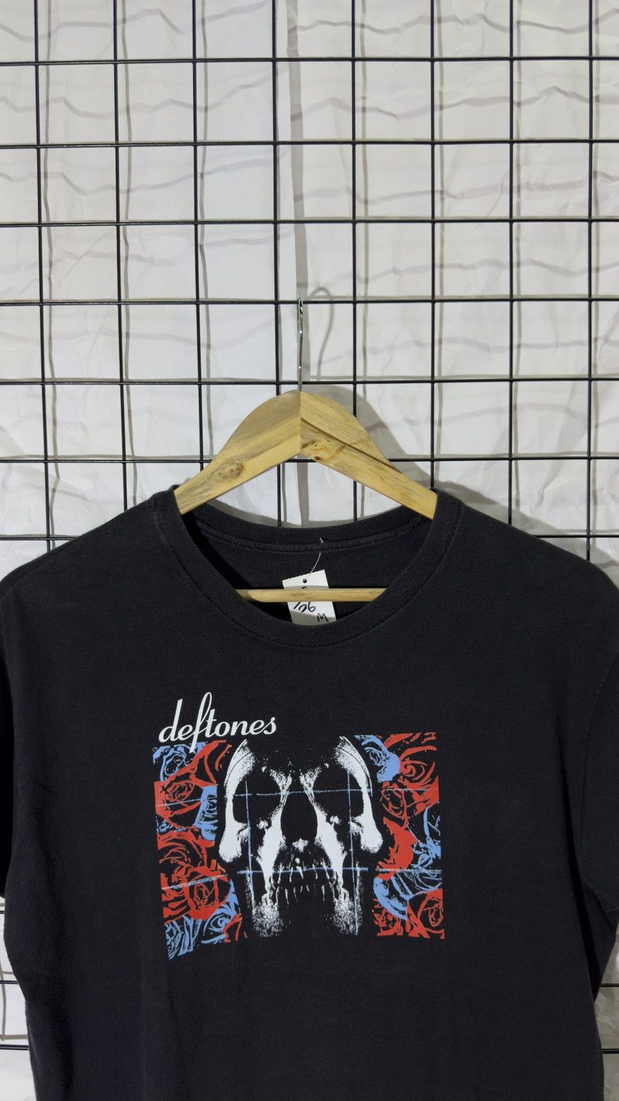 Band Tees Deftones band tee shirt Size US M / EU 48-50 / 2 - 4 Thumbnail