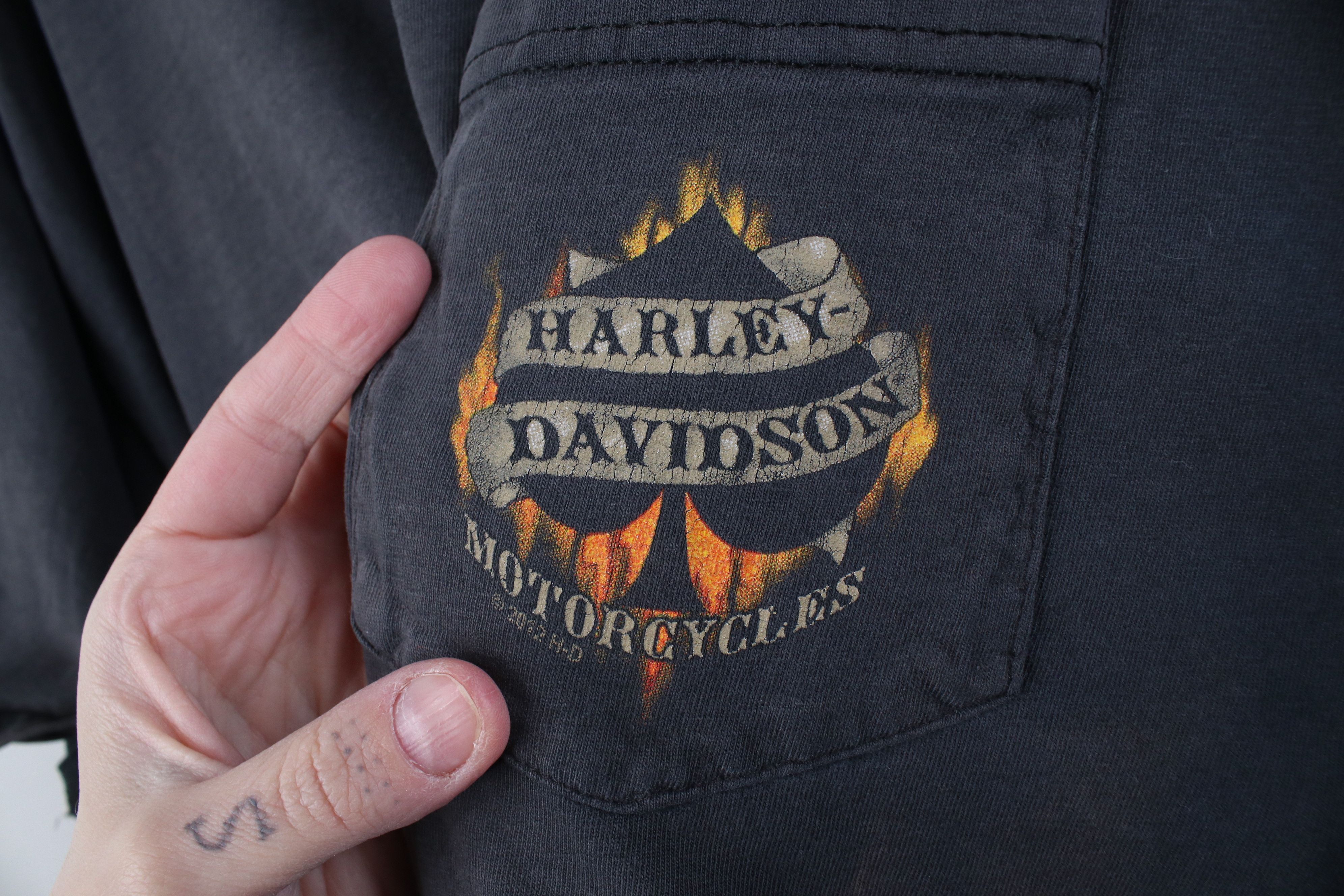 Harley Davidson Vintage Y2K Harley Davidson Spade Fire Flames Pocket T-Shirt Size US XL / EU 56 / 4 - 4 Thumbnail