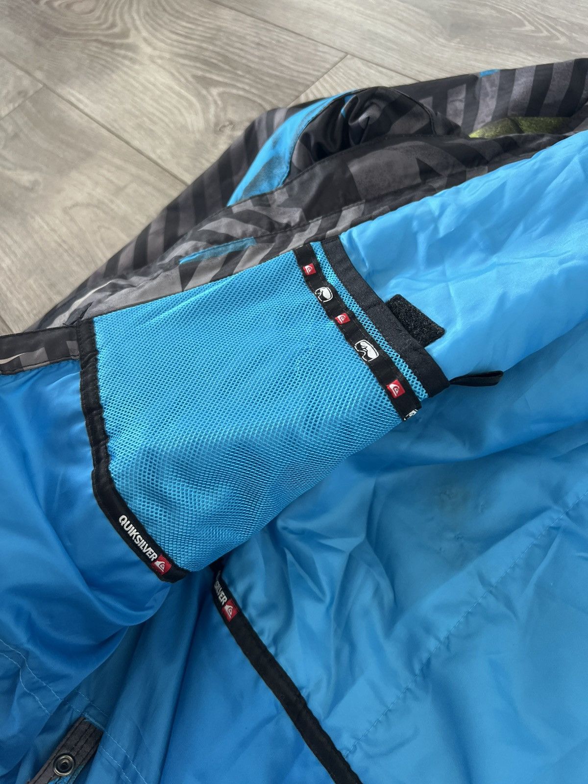 Quiksilver Quicksilver Waterproof QuickTech Ski Snowboard Pro Jacket Size US M / EU 48-50 / 2 - 14 Thumbnail