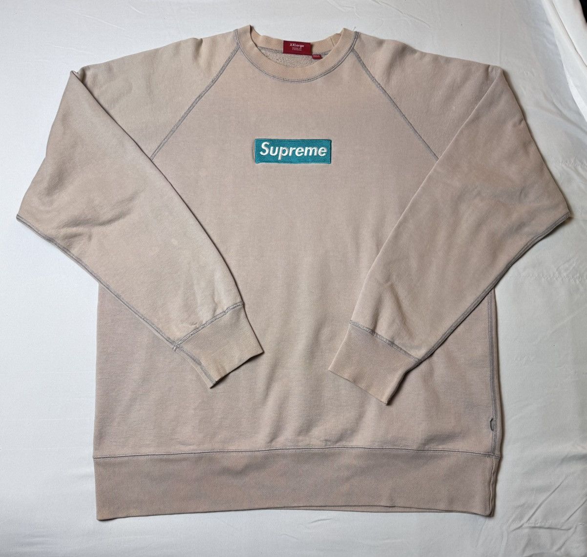 Supreme Supreme Oatmeal Box Logo Crewneck 2006 Size US XXL / EU 58 / 5 - 2 Thumbnail