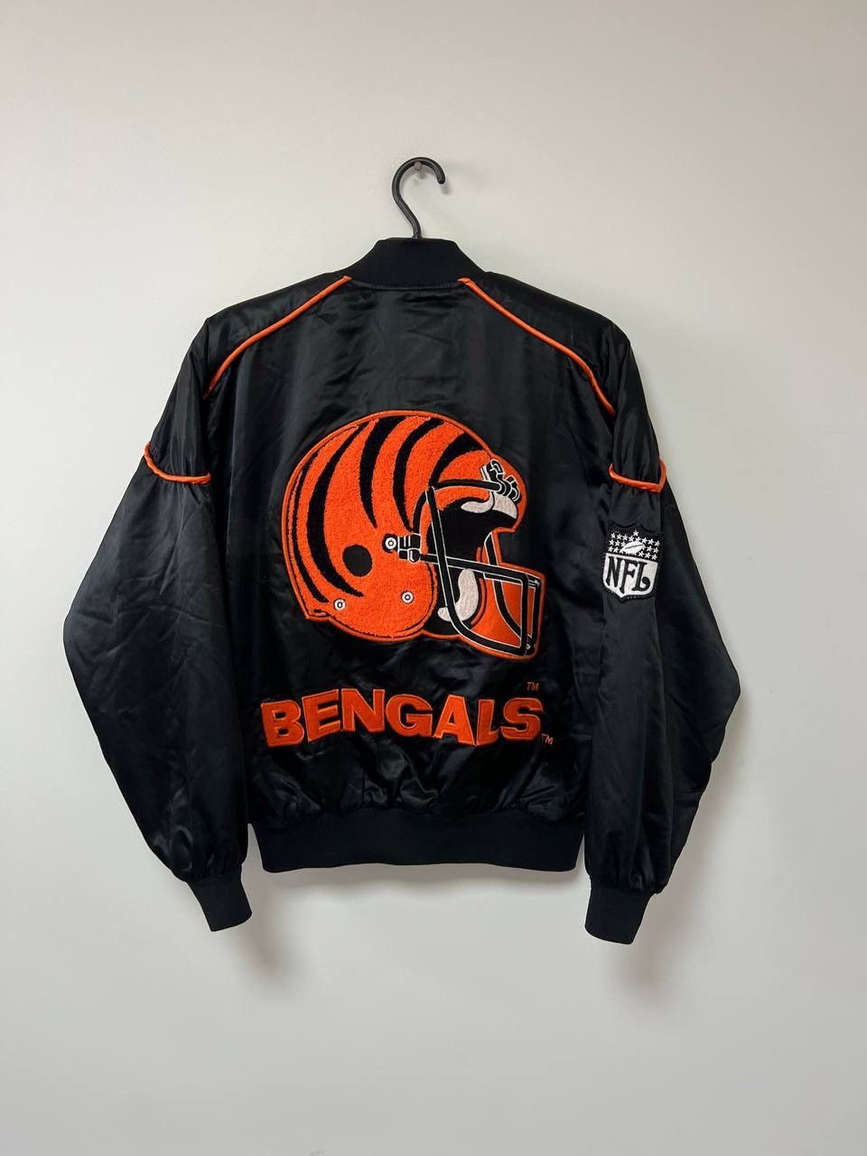Other Vintage 90s Cincinnati Bengals Bomber Jacket Nfl Campri S/M Size US M / EU 48-50 / 2 - 1 Thumbnail