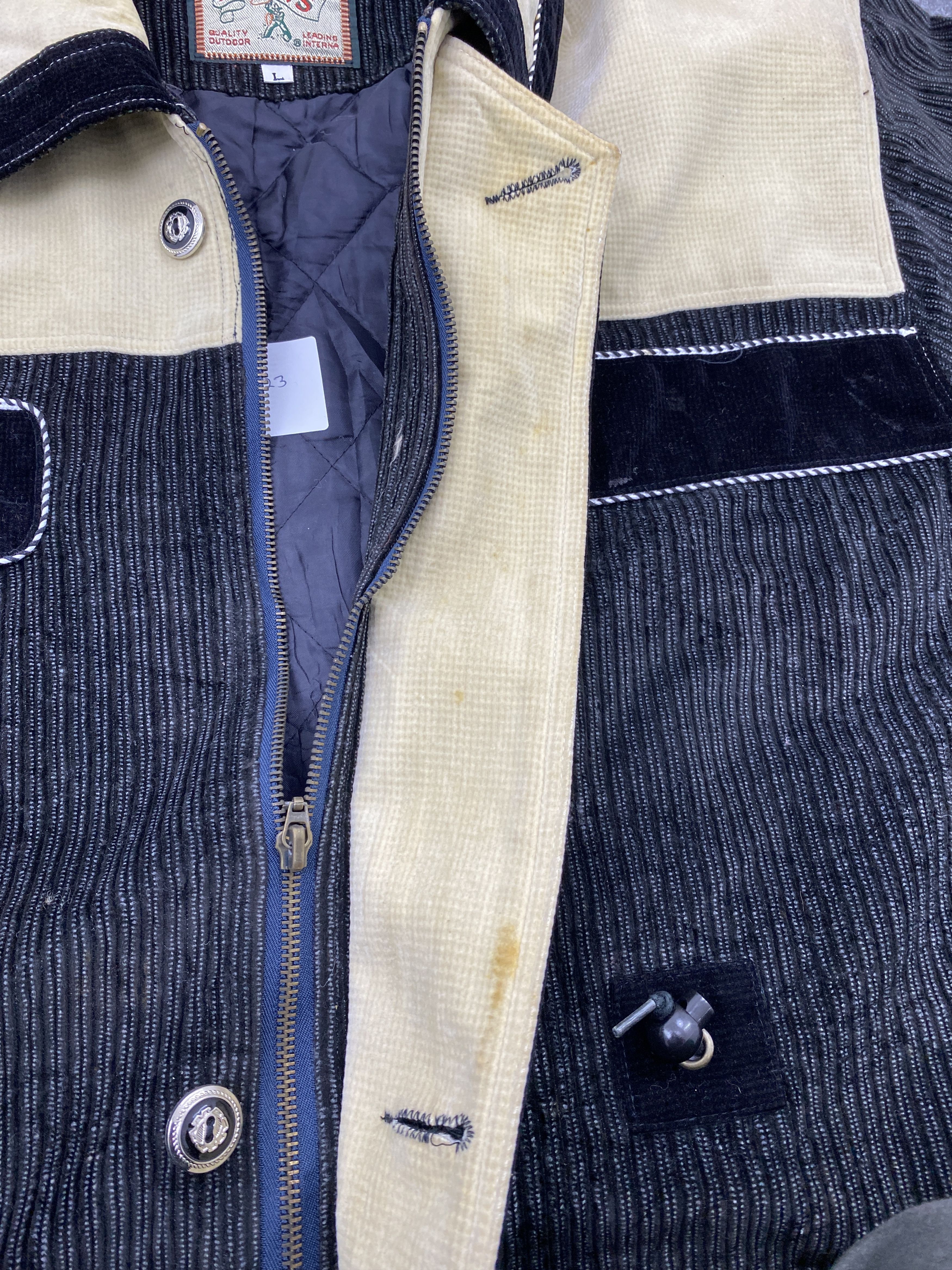 Japanese Brand Vintage Japanese Brand Outdoor Zipper Jacket MJ0081Z Size US L / EU 52-54 / 3 - 13 Thumbnail