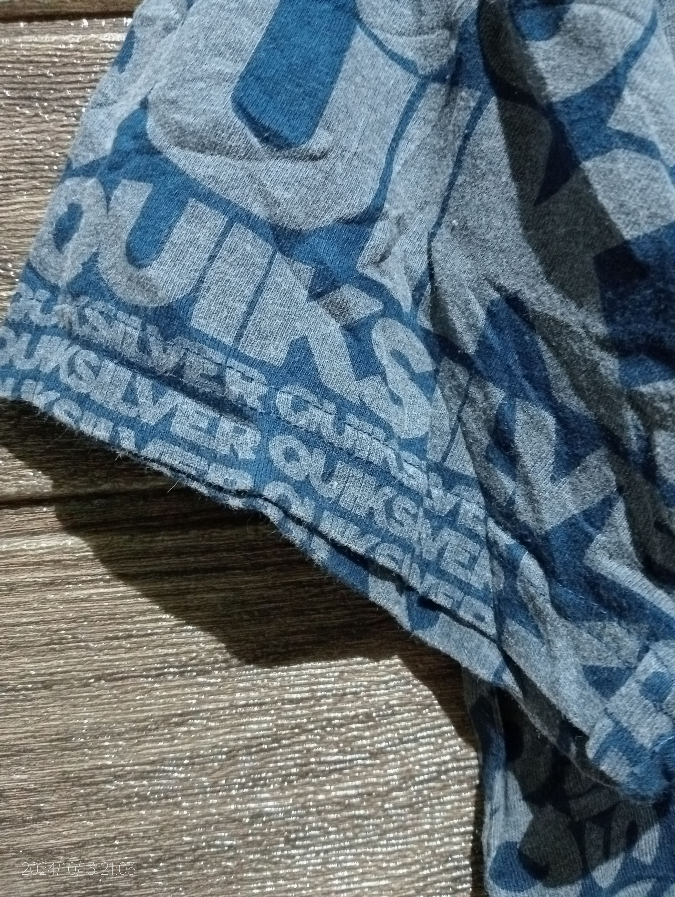 Quiksilver Vintage Y2K Quiksilver Printed All Over Tee Very Rare Size US M / EU 48-50 / 2 - 7 Thumbnail