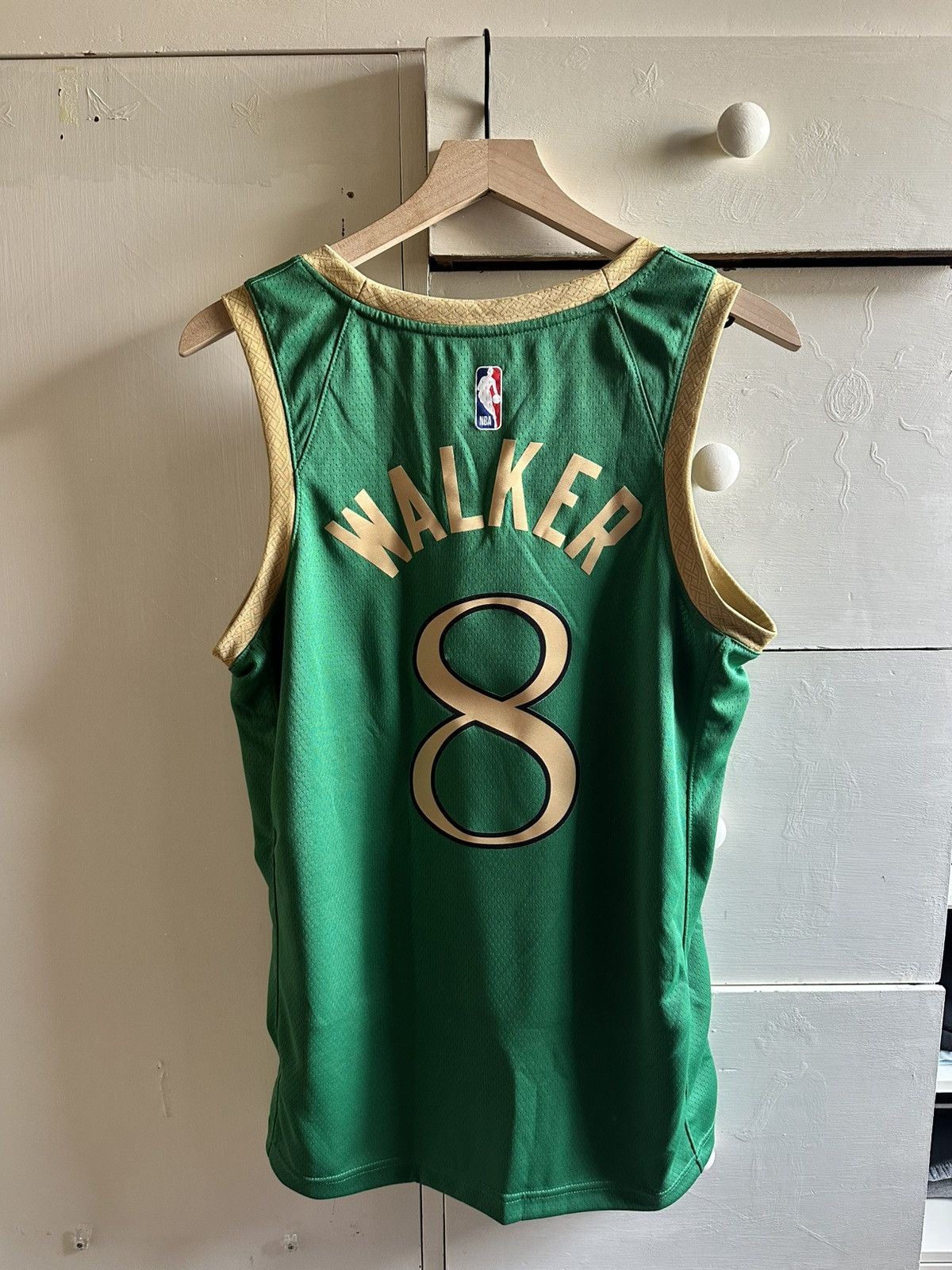 Nike Boston Celtics Kemba Walker #8 jersey Size US M / EU 48-50 / 2 - 2 Thumbnail
