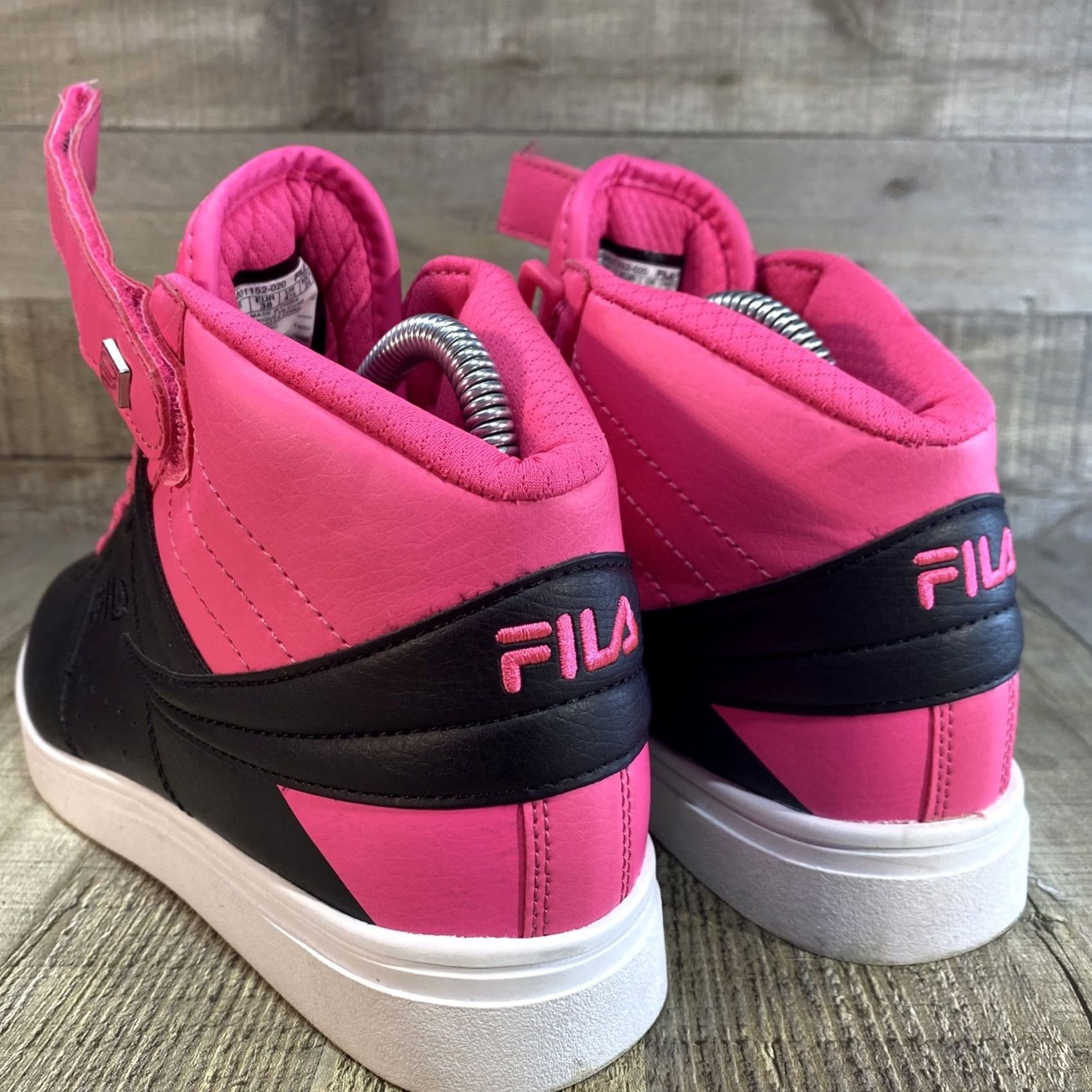 Fila FILA Vulc 13 Harlay Women's High Top Shoes Size 7 Pink Sneaker Size M / US 6-8 / IT 42-44 - 4 Thumbnail