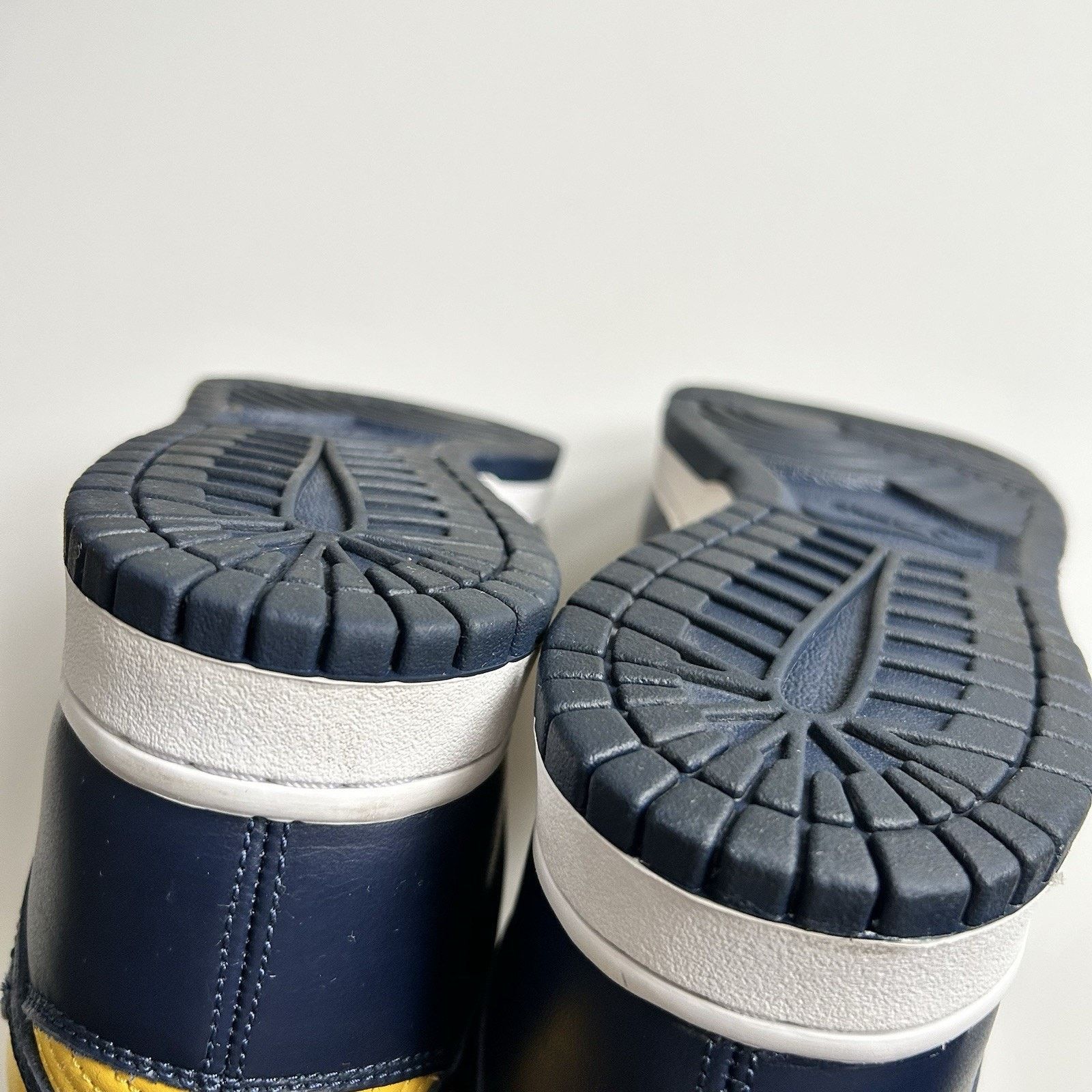 Nike Nike Dunk High US 9.5 SP Retro Michigan Varsity Maize Navy Size US 9 / EU 42 - 7 Thumbnail
