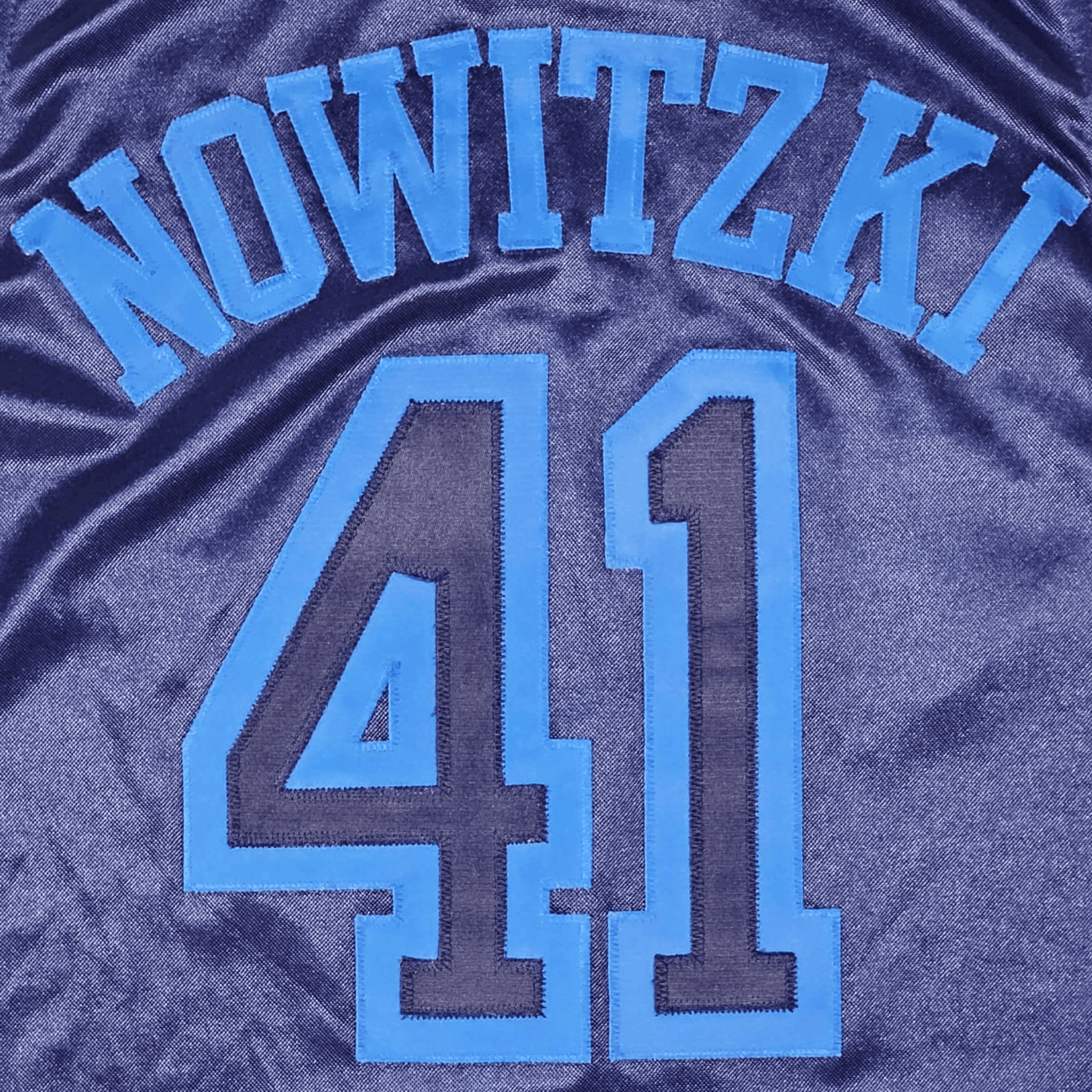 NBA × Reebok × Vintage Dallas Mavericks Vintage Y2K Dirk Nowitzki Reebok Jersey Size US L / EU 52-54 / 3 - 8 Thumbnail