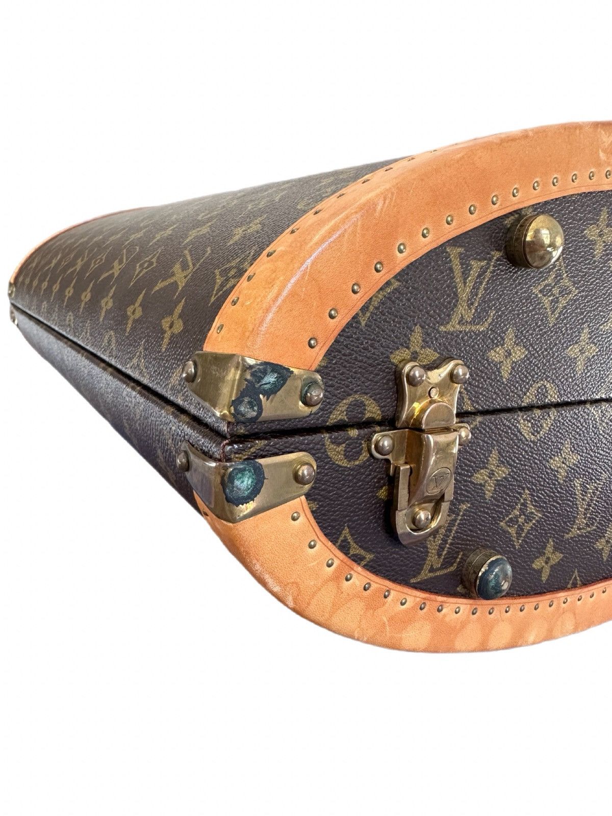 Louis Vuitton LV x Manolo Blahnik Centenaire Oval Trunk (1996) Size ONE SIZE - 9 Thumbnail