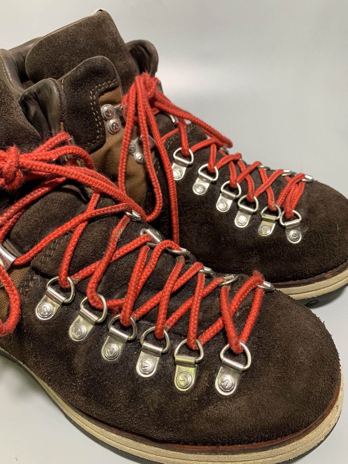 Visvim VISVIM SERRA HIKER BOOTS SUEDE LEATHER BROWN Size US 9 / EU 42 - 9 Thumbnail